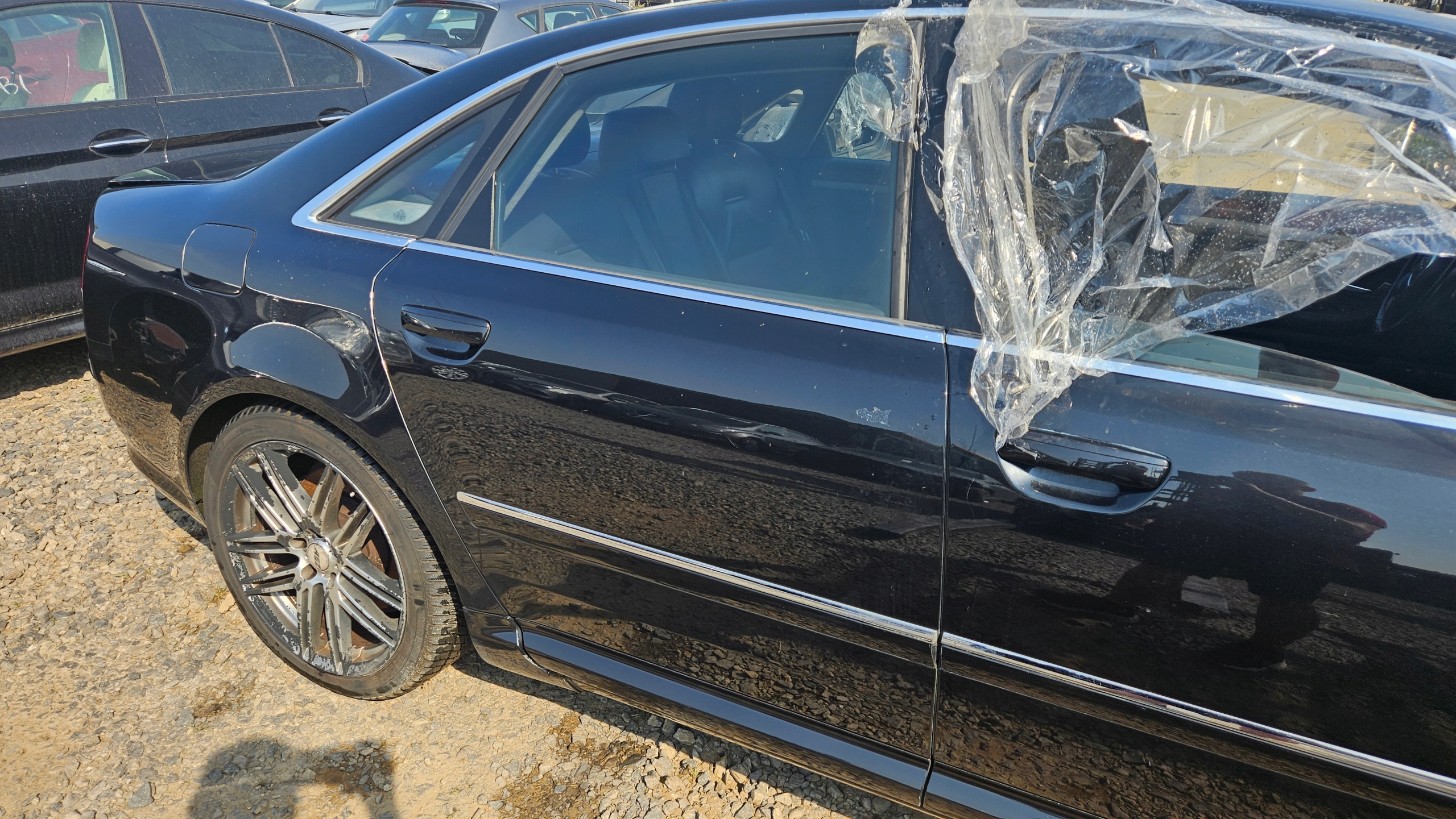 AUDI A8 D3 05r Tür rechts heck hinten Farbe LZ9W