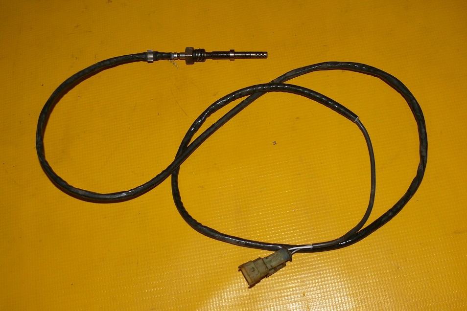 Sensor TEMPERATURY Gase DPF OPEL ZAFIRA C III 55566621
