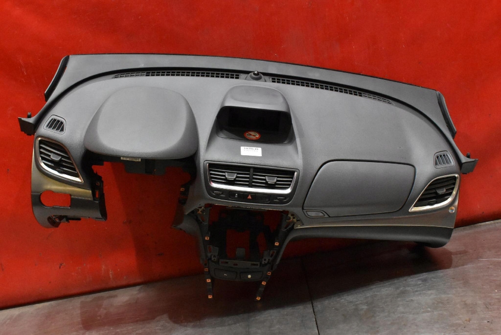 dashboard instrument panel console cockpit airbag EU OPEL MOKKA A 12-15