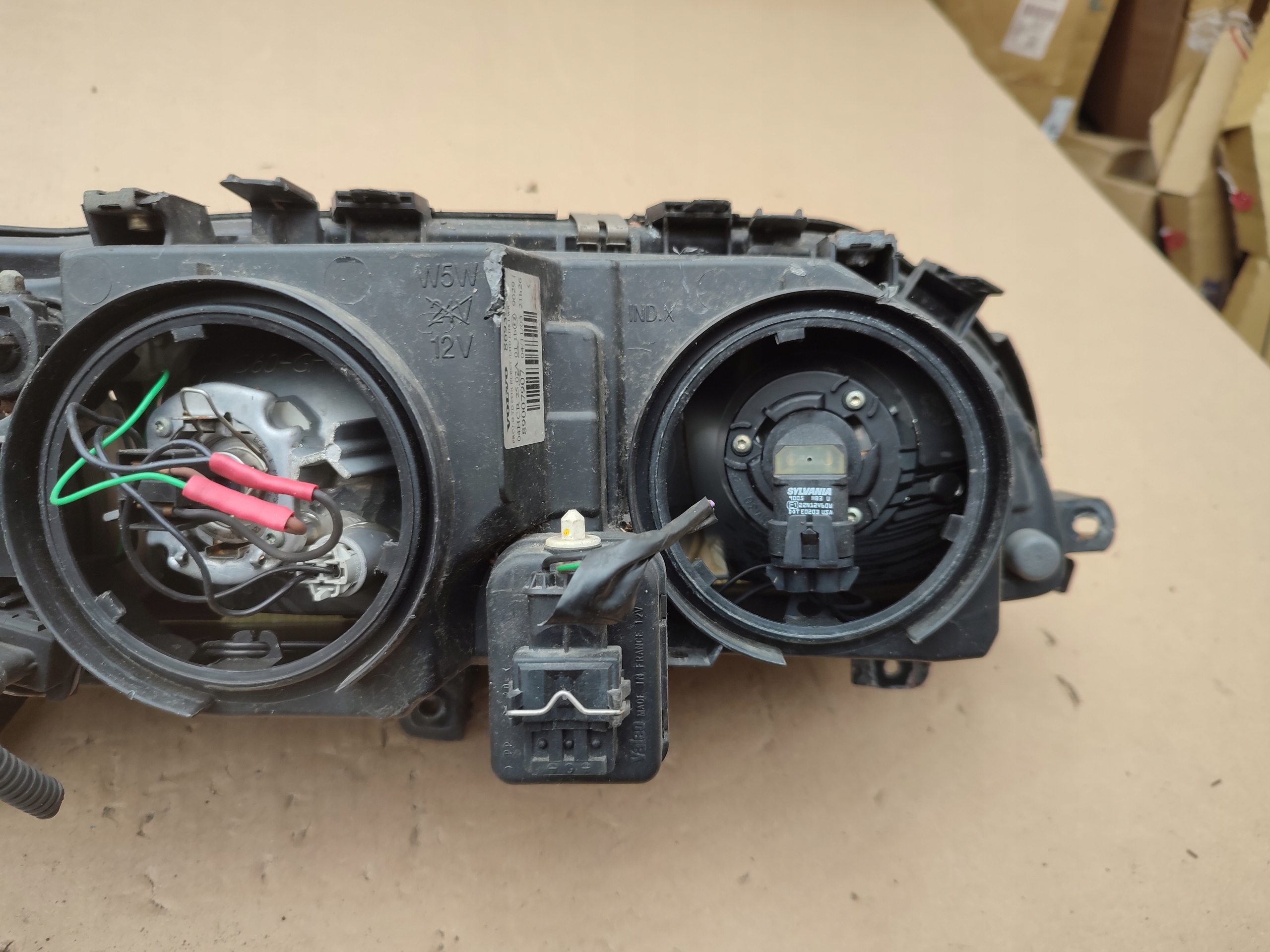light left front left front VOLVO V70 II 2 original EUROPA 89007907