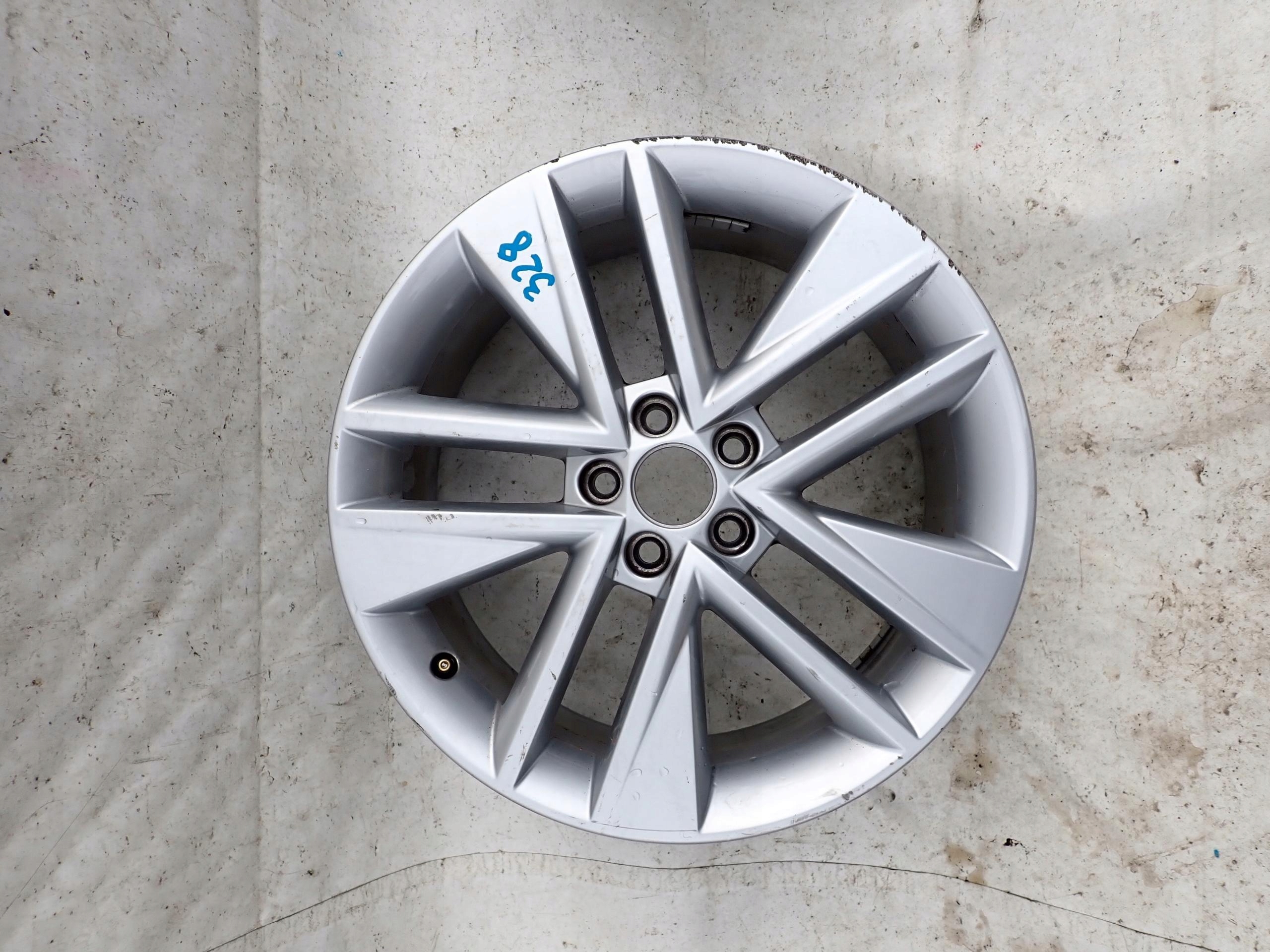 SKODA FABIA disk 7.5Jx17 17" ET46 6V0601025C