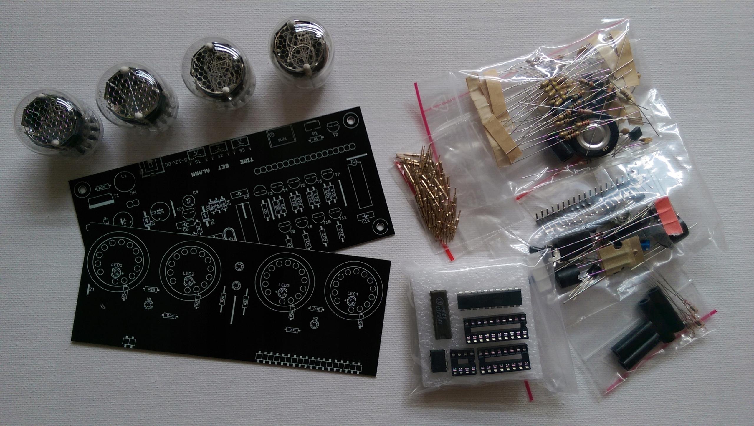 Zegar Lampowy NIXIE 4x LC513 Zestaw do montażu Kod producenta 4XLC513