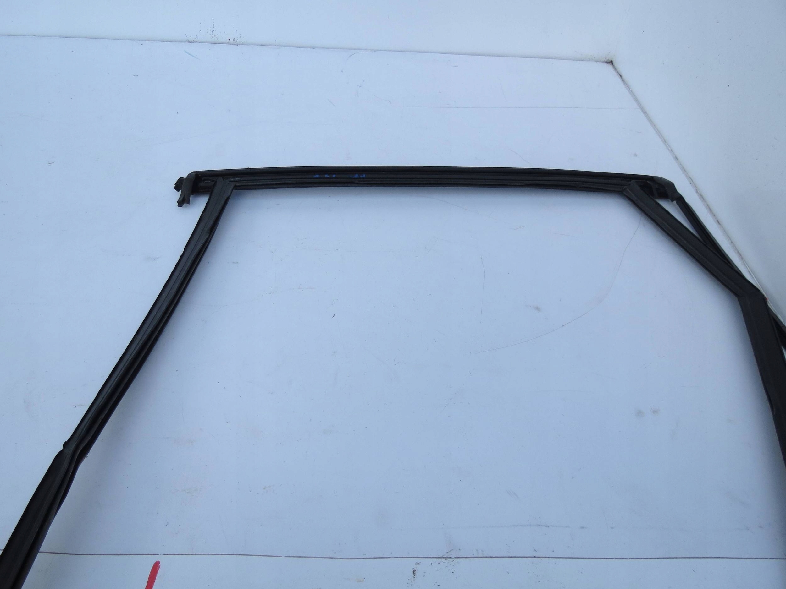 Dichtsatz Tür links heck VOLVO V90 31854175