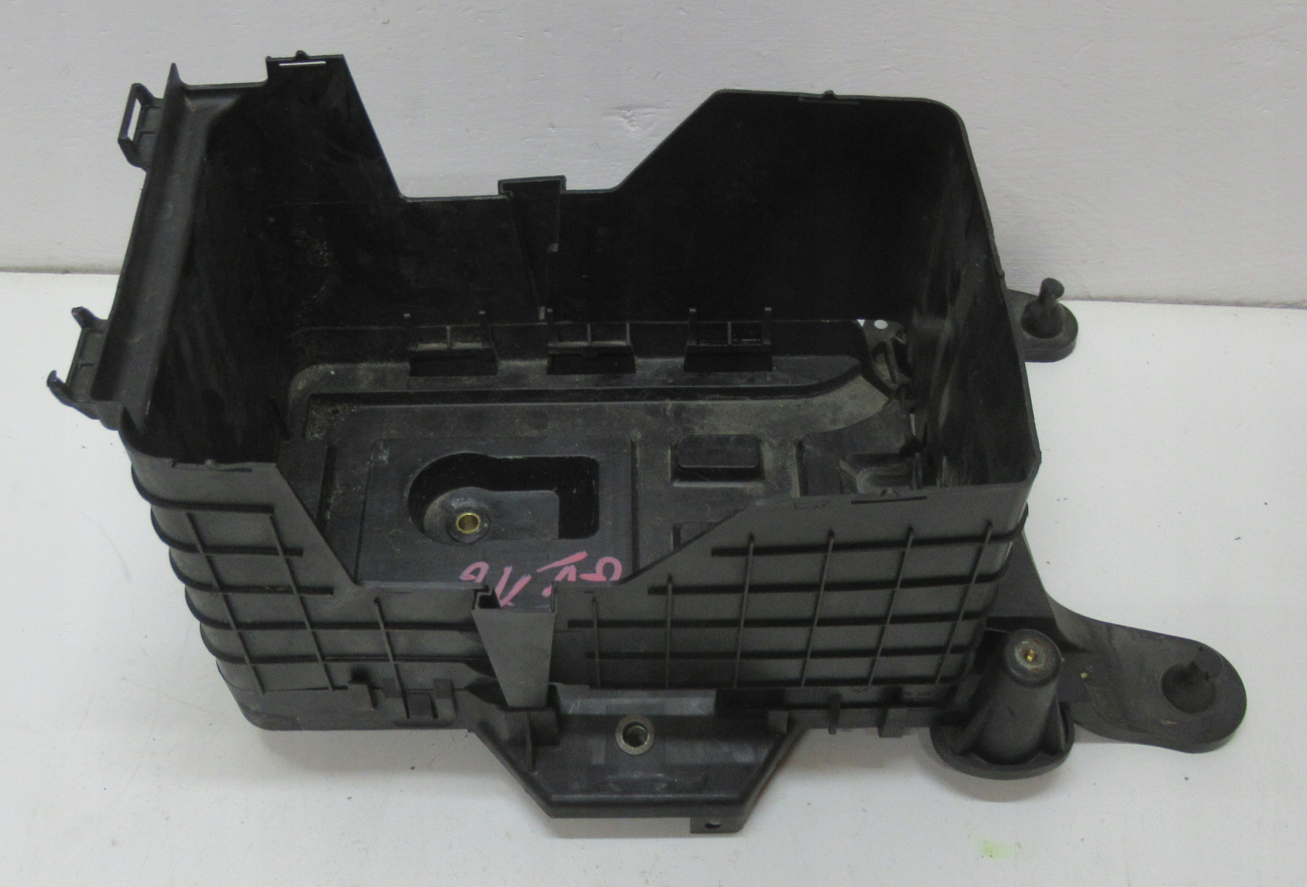 VW GOLF V 1.6 05R SCATOLA Porta per batteria