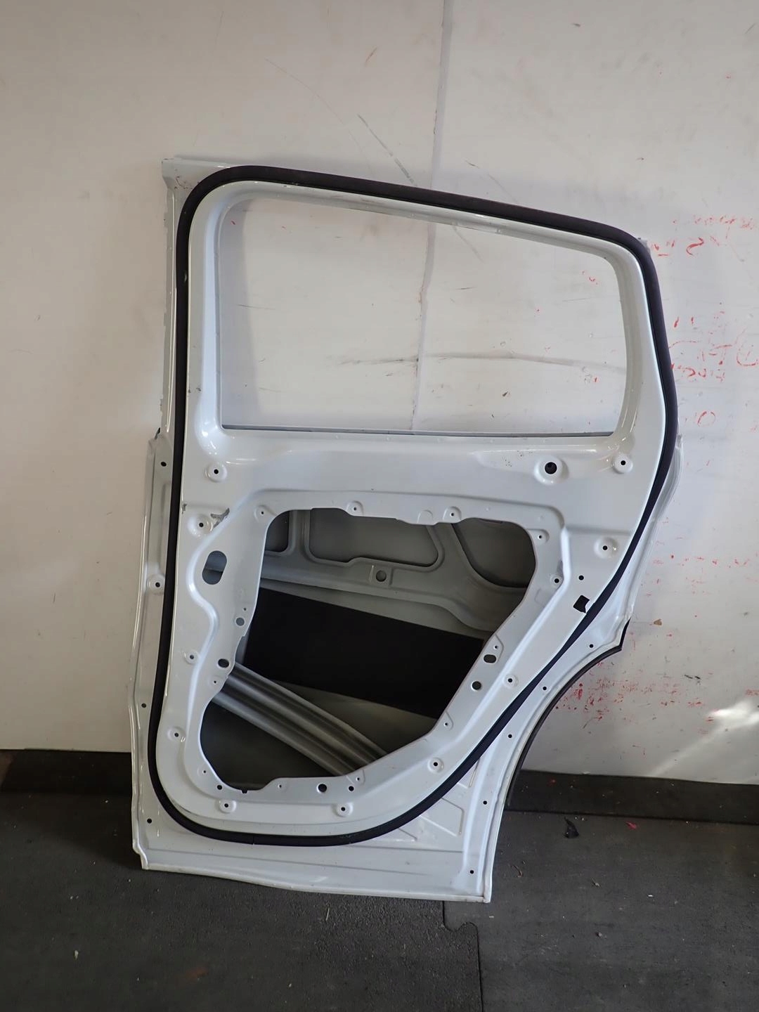 Tür heck hinten rechts MERCEDES GLA W247 2019