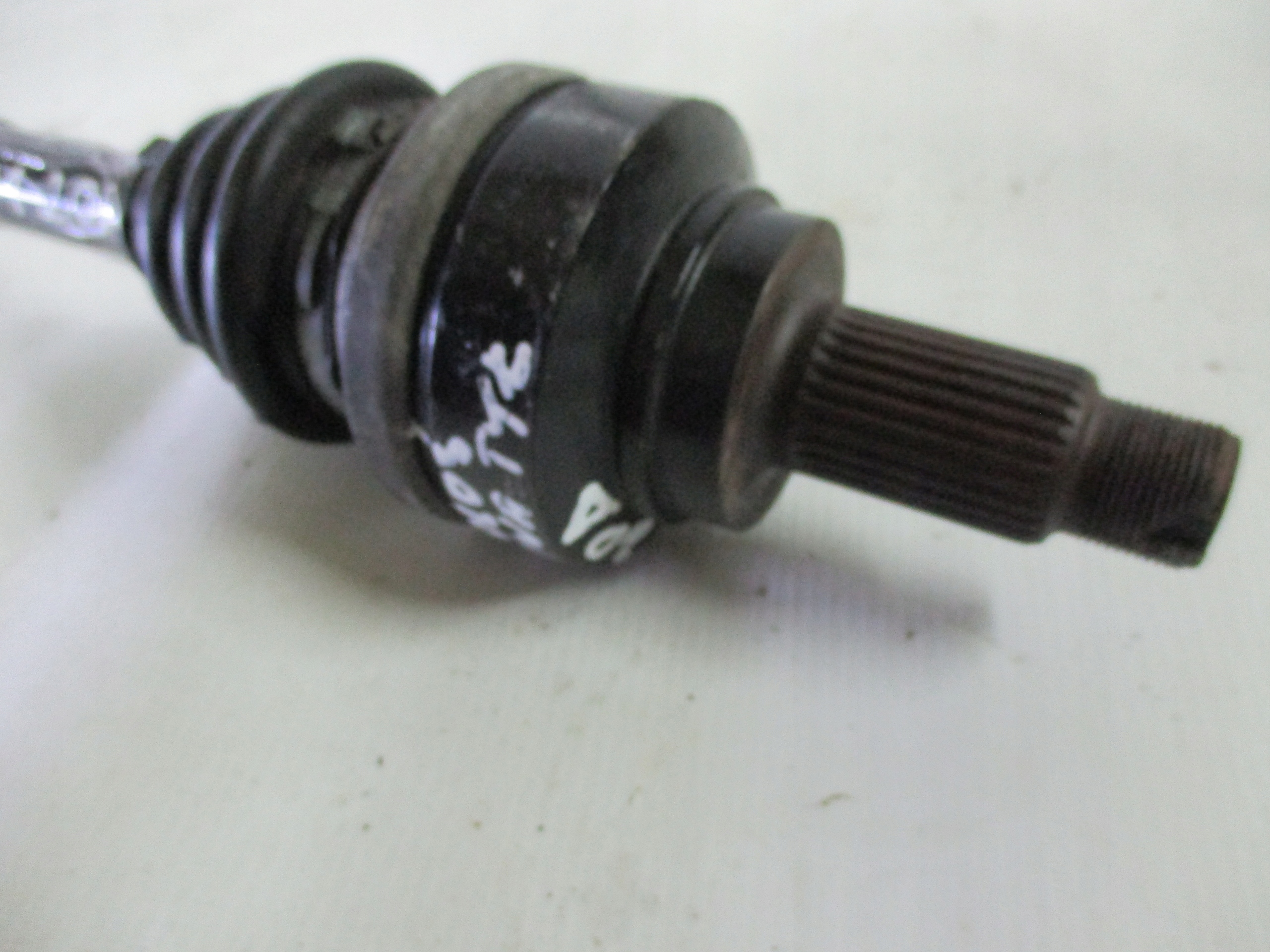 semi-axis right BMW F30 2,0 D 8680348