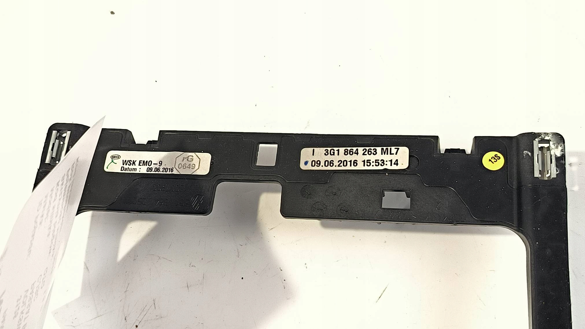 PANEL frame DZWIGNI changes of the gear 3G1864263 VOLKSWAGEN PASSAT B8
