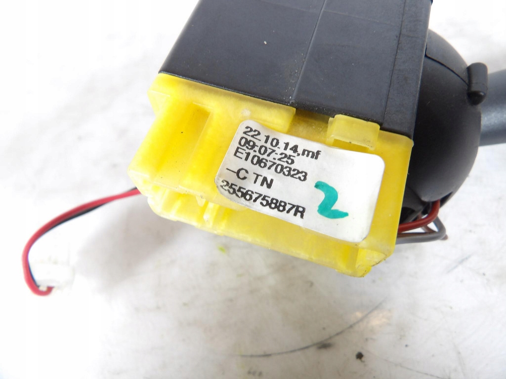 RENAULT CAPTUR switch of indicators 255675887R