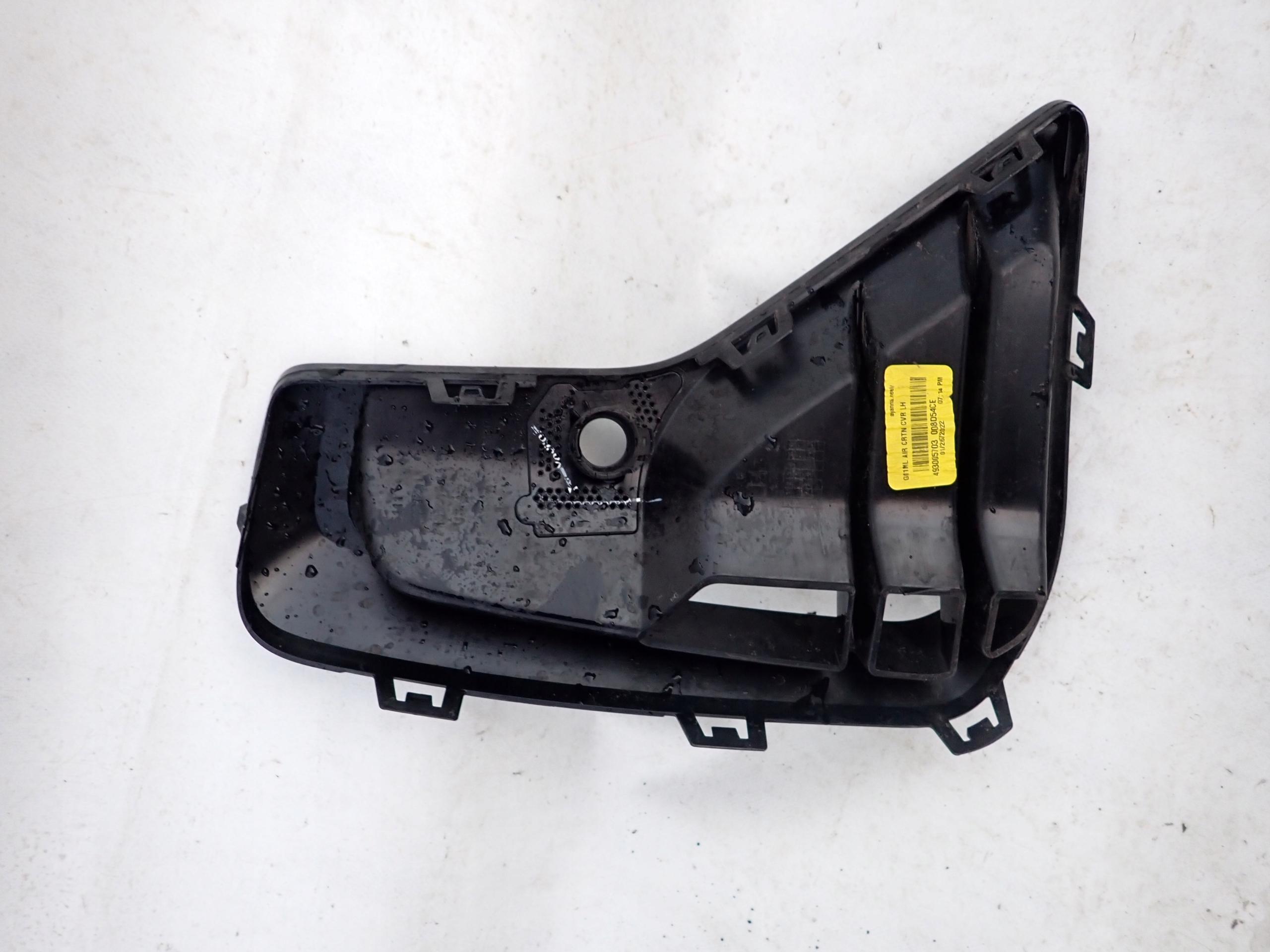 BMW X3 G01 LIFT 21- grid of a bumper left front
