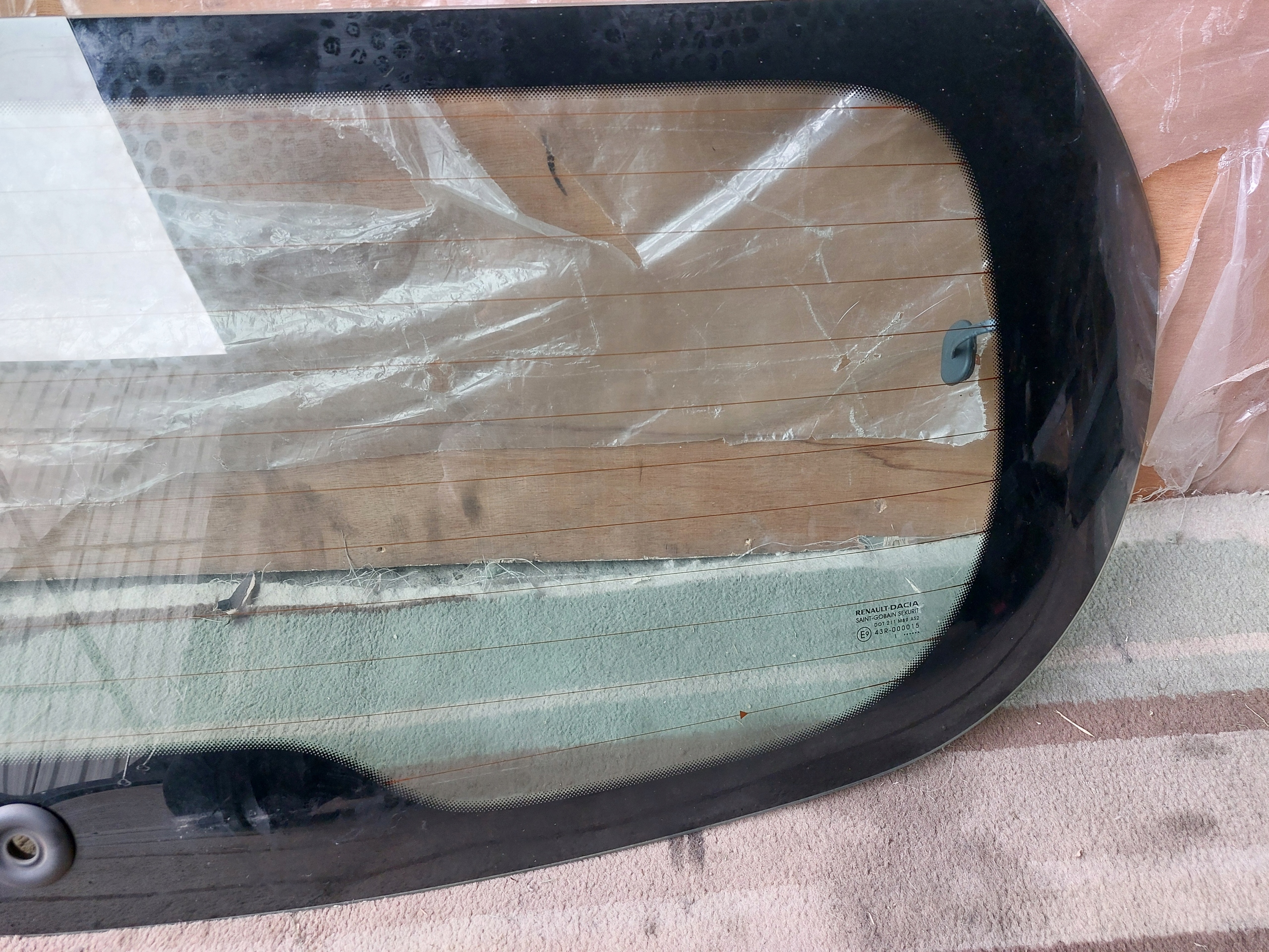window bonnet rear part DACIA SANDERO STEPWAY III 21r