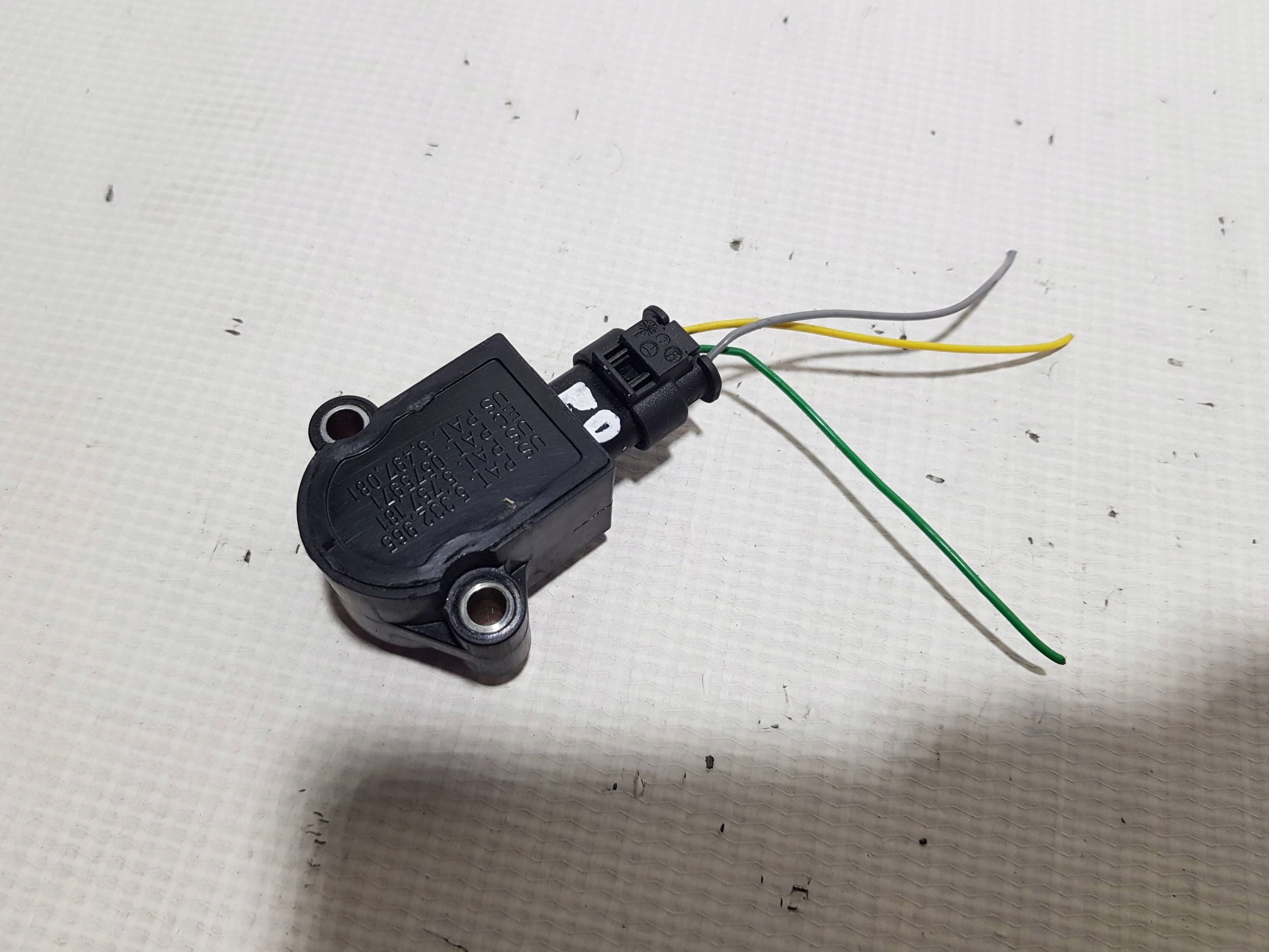 MERCEDES ML W164 GL X164 Sensor REDUKTORA