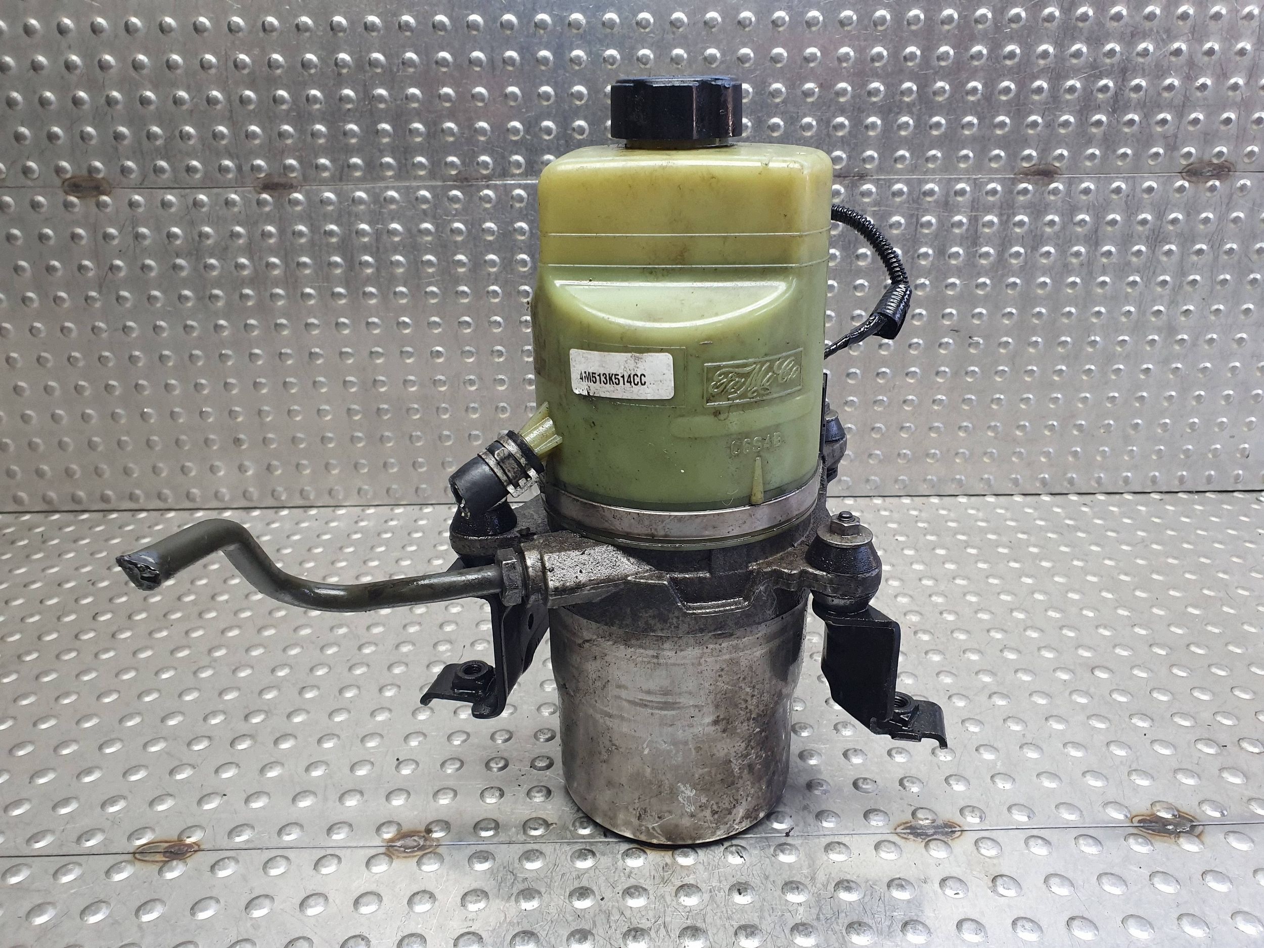 pompa servosterzo 4M51-3K514-CC FORD C-MAX e MK1 FOCUS MK2 KUGA MK1