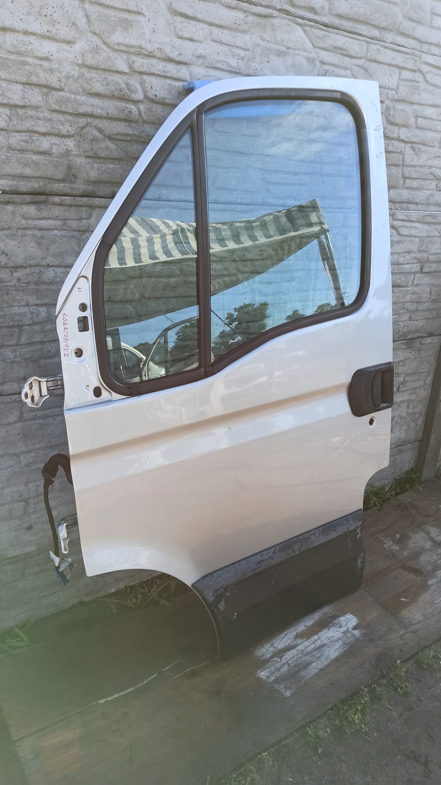 Drzwi Lewe Przód Iveco Daily 06-14 Strona zabudowy przód - lewa