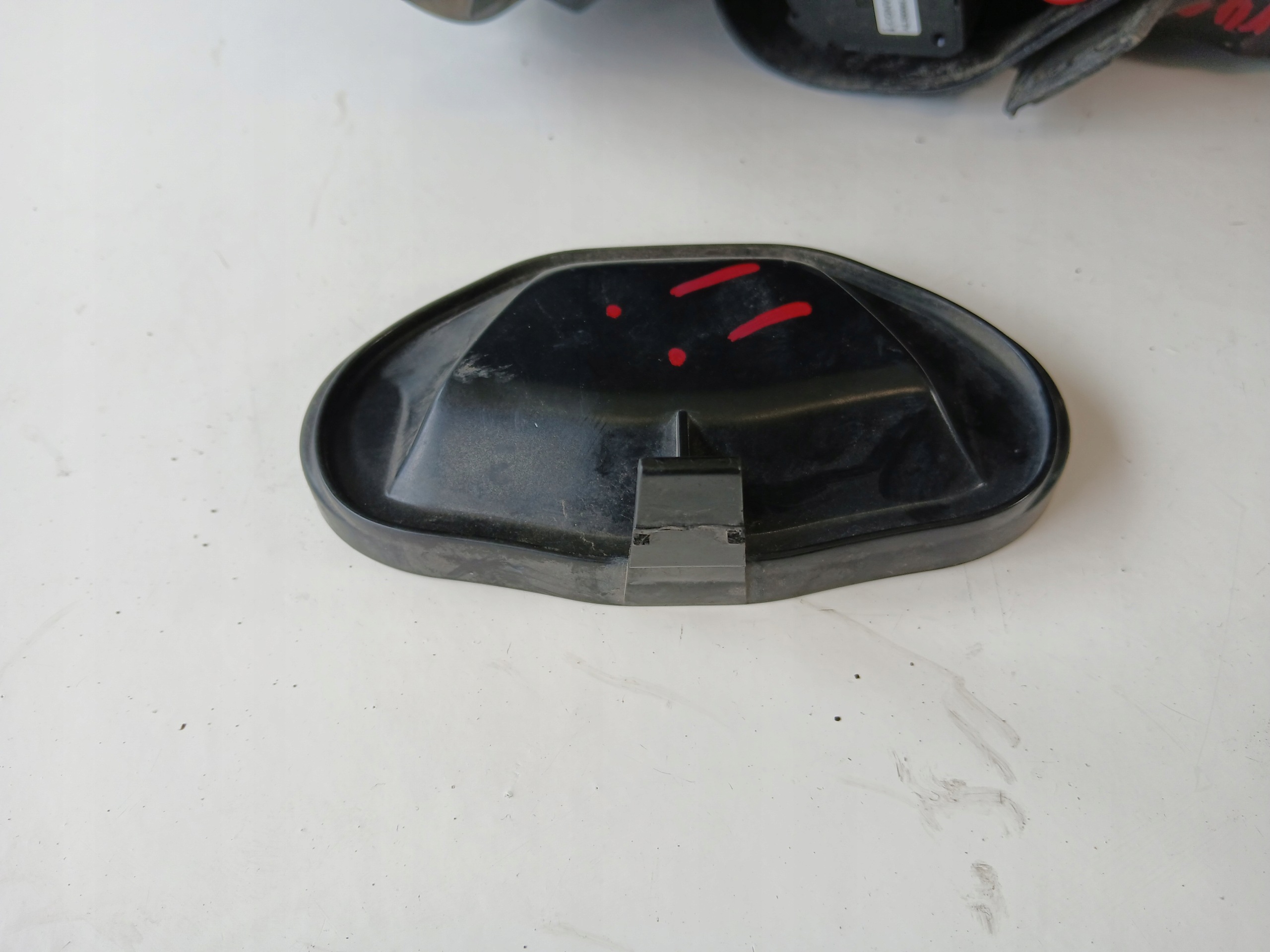 OPEL VECTRA C SIGNUM light left front CIEMNA