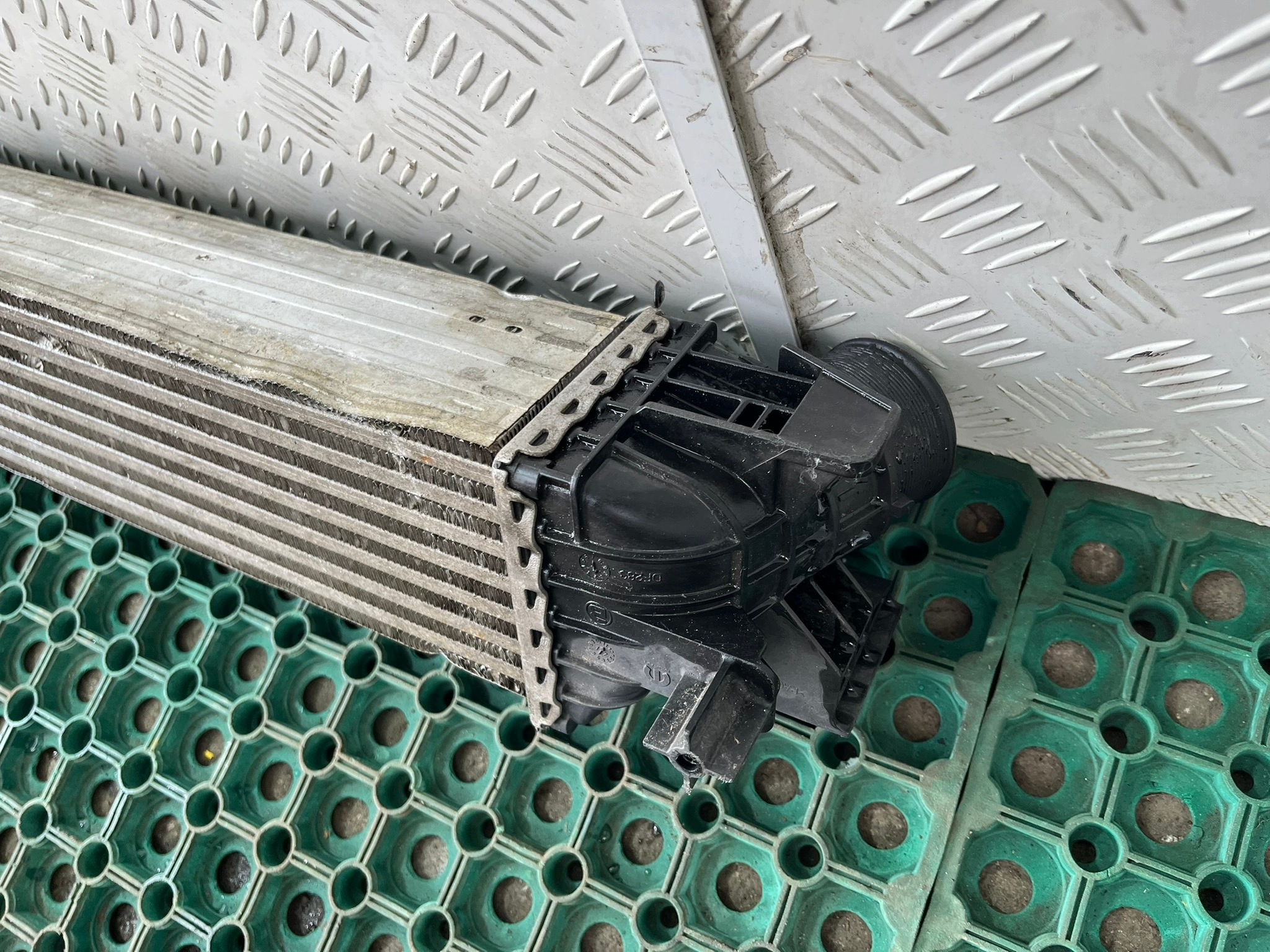 JUMPER DUCATO BOXER III LIFT 14-21 2.0 2.2 HDI intercooler 53144431 OE