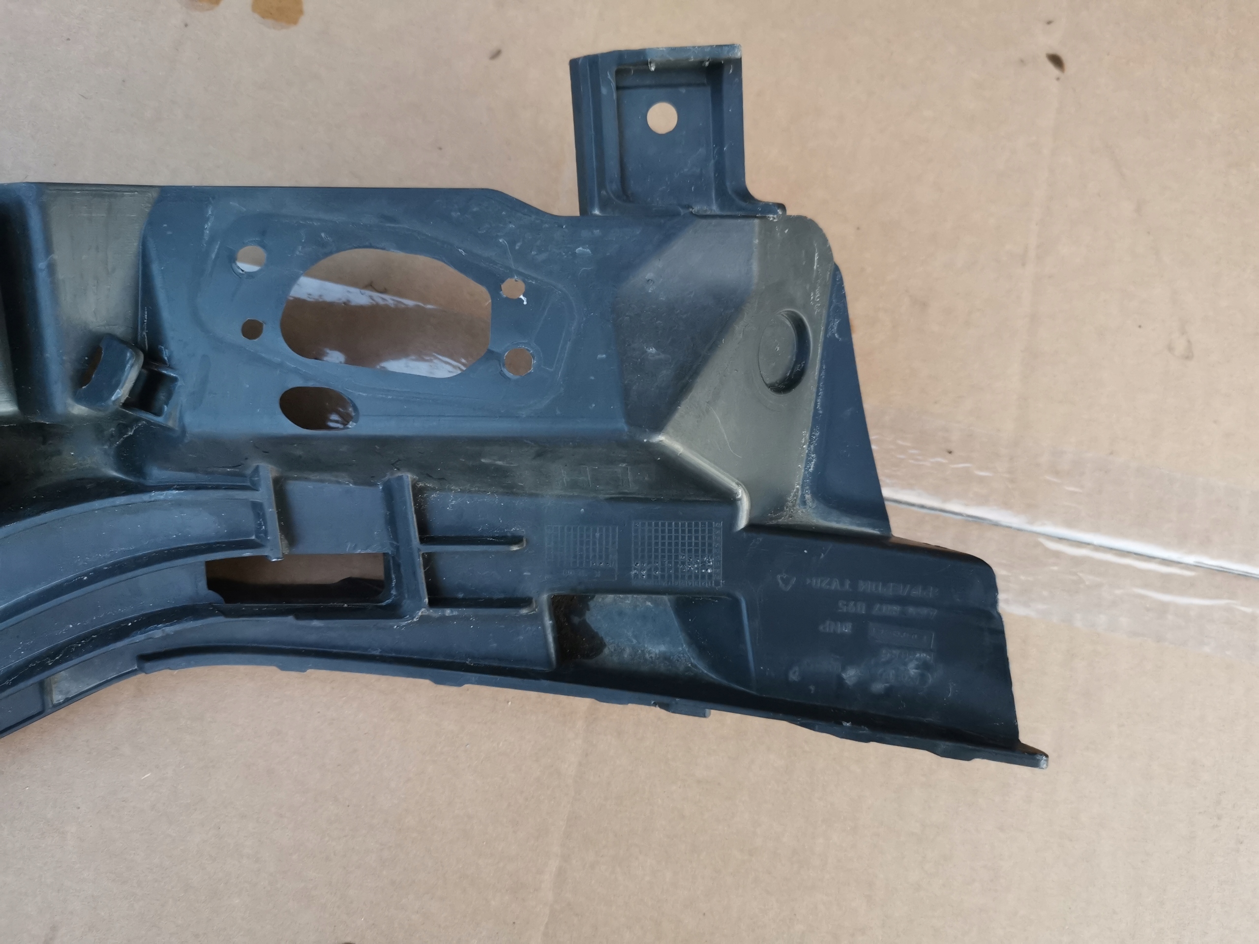 Support Poignée Lave phare Gauche AUDI A6 C7 Pare choc Support plaque