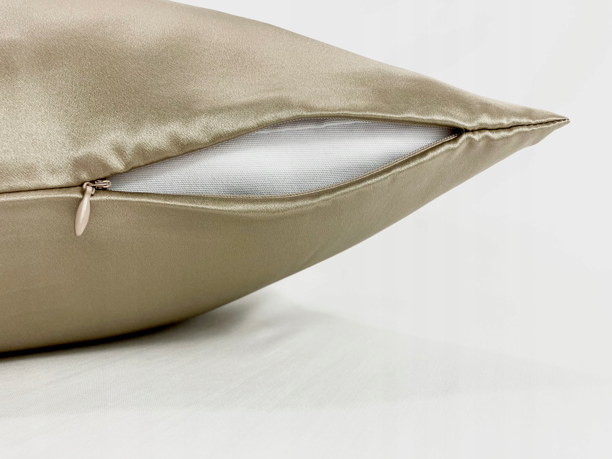 Poszewka 100% jedwab 22 momme 50x70cm CAPPUCCINO Marka inna