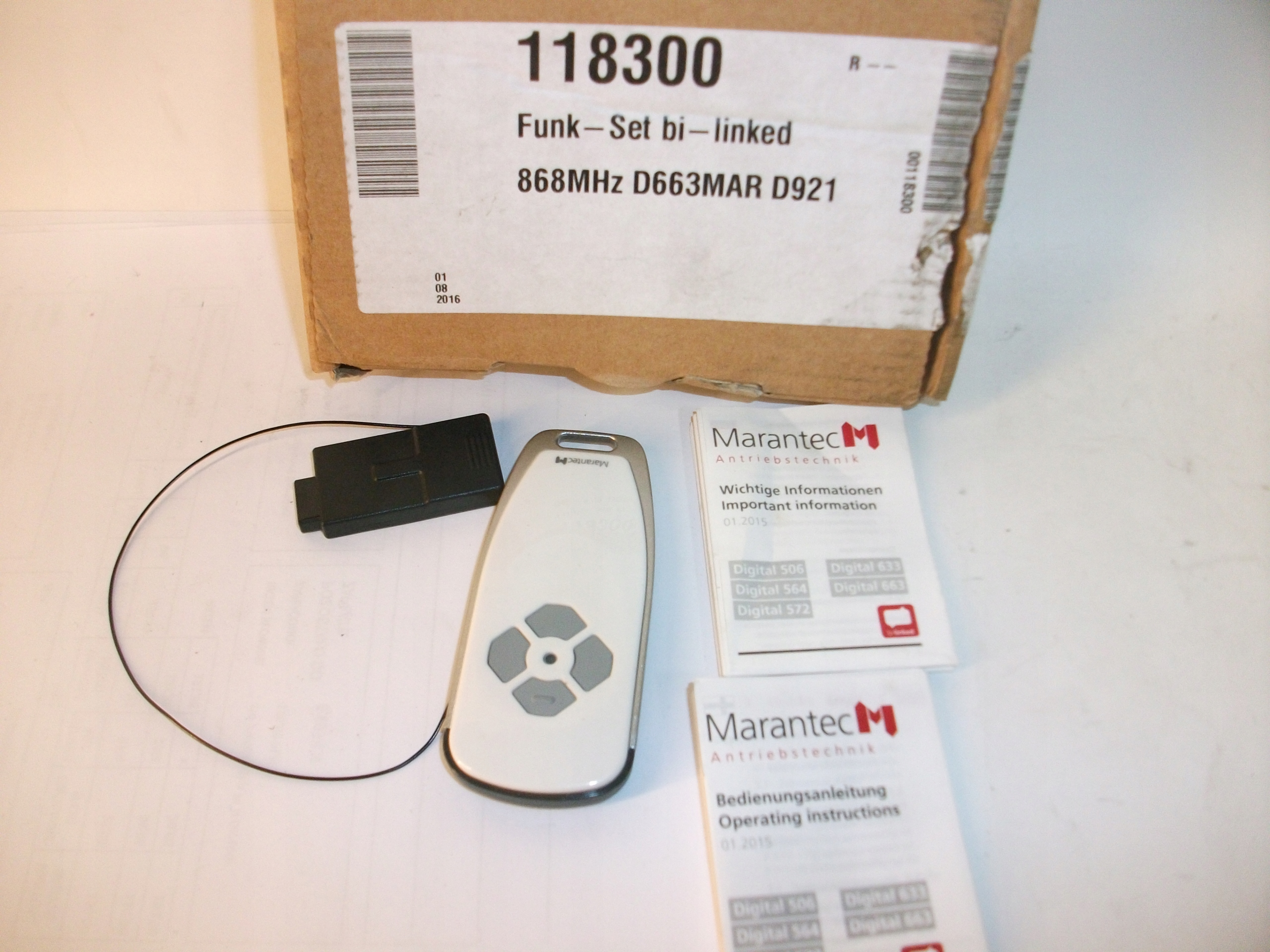 Vysielač prijímač diaľkový ovládač Marantec Digital 663 921 868 MHz