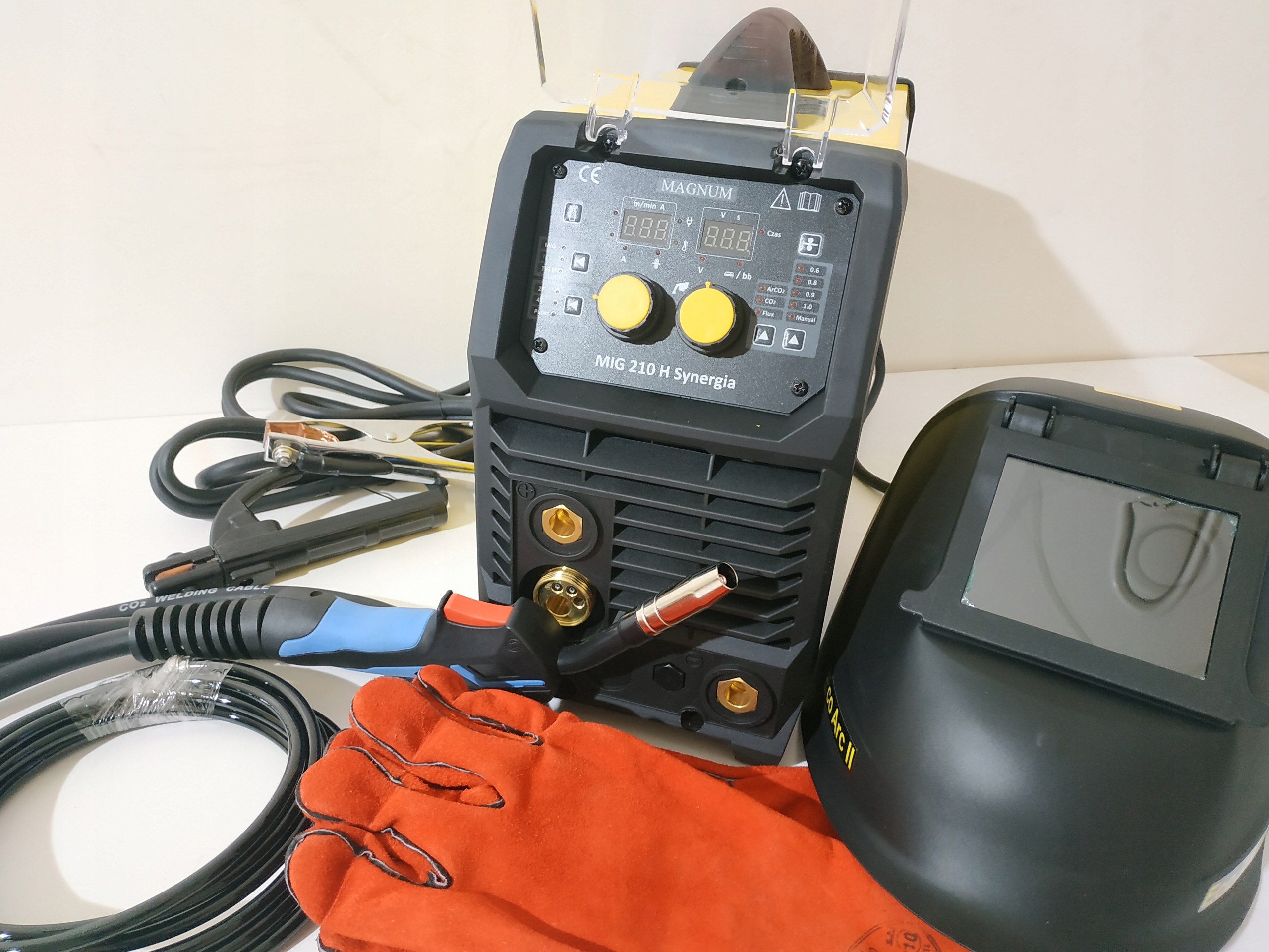 Spawarka MIG 210 SYNERGIA MAGNUM KOMPLET GRATIS