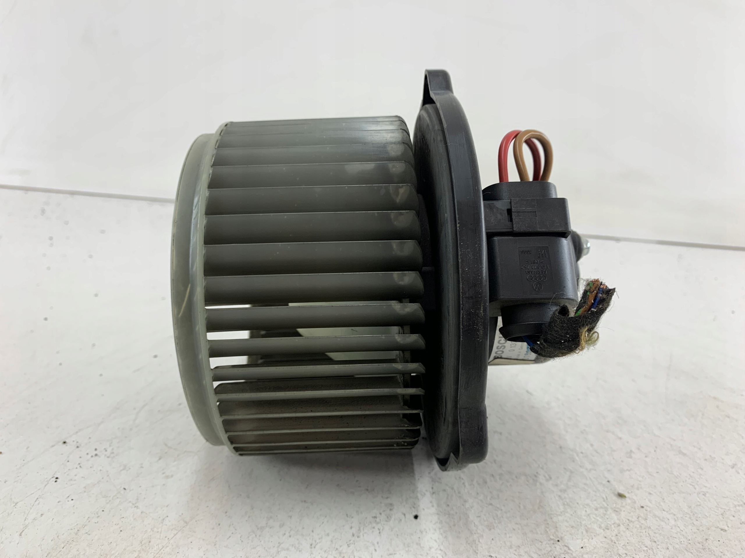 AUDI A6 C5 heating air conditioning devices 0130111202