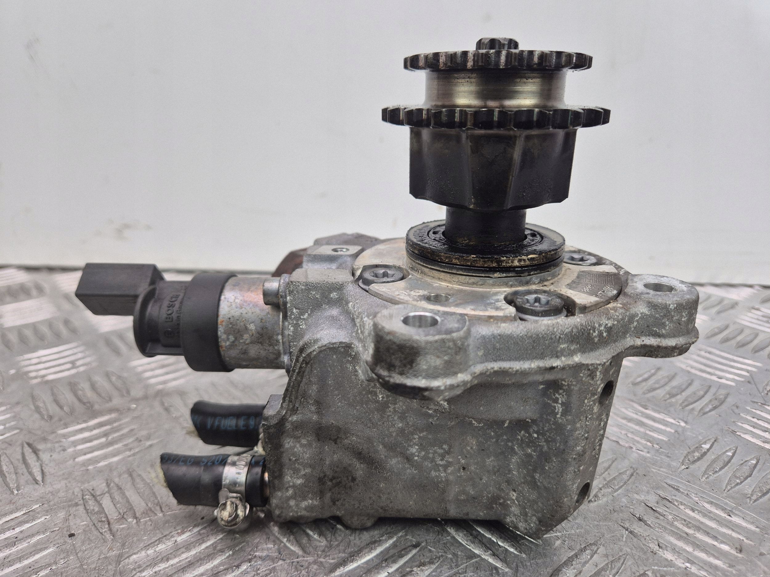 BMW X1 E84 20d einspritzpumpe 0445010506 N47D20A