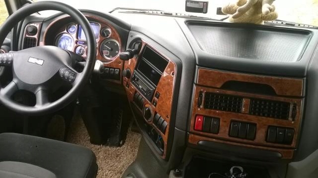 DAF 105 XF КОКПИТ ШПОН ДОСКА НАКЛЕЙКИ