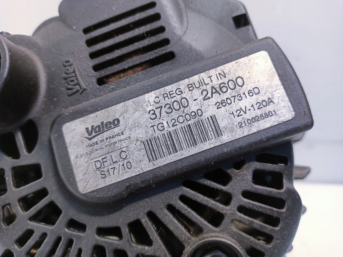 KIA VENGA IX20 1,4CRDI ALTERNATOR 37300-2A600