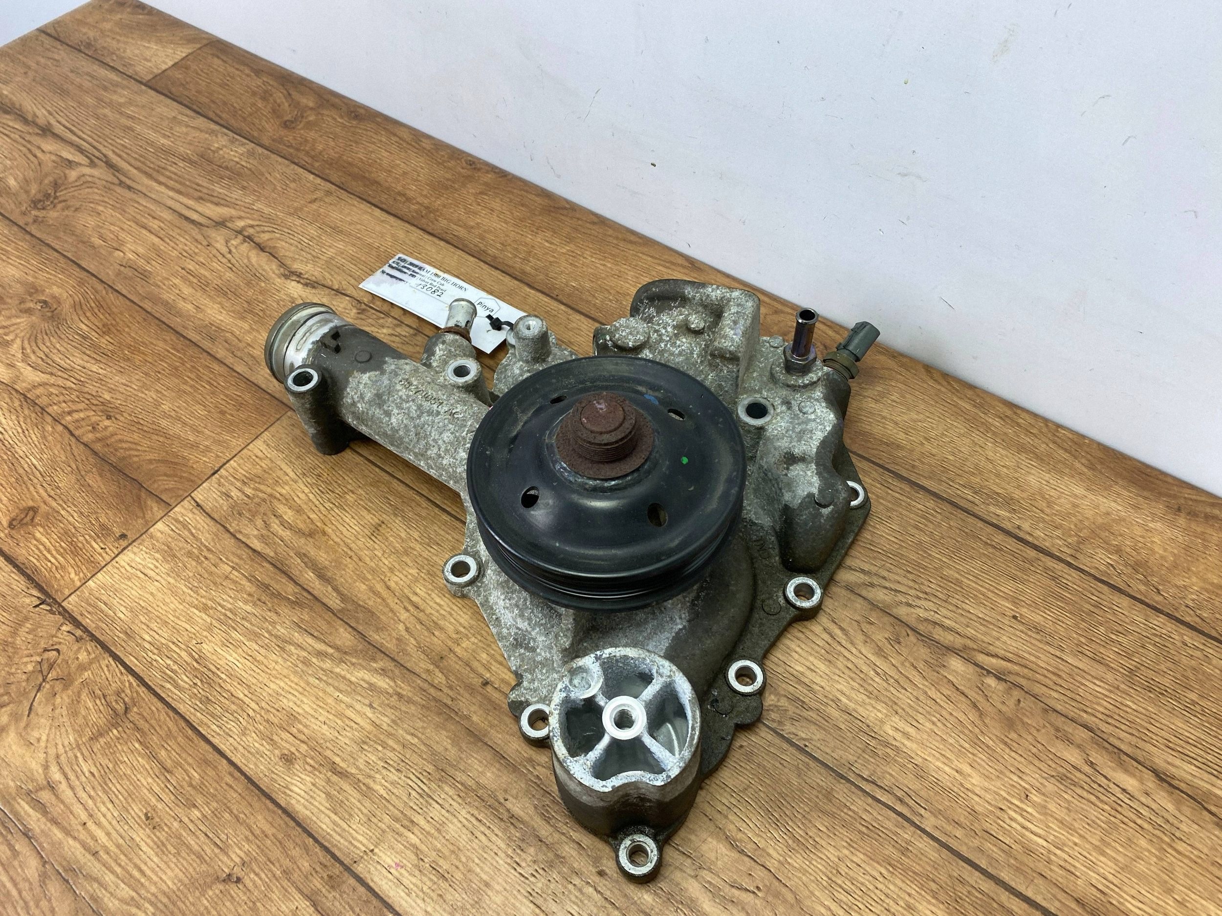 Wasserpumpe Dodge Ram 1500 DT 5.7 V8 HEMI 2019+
