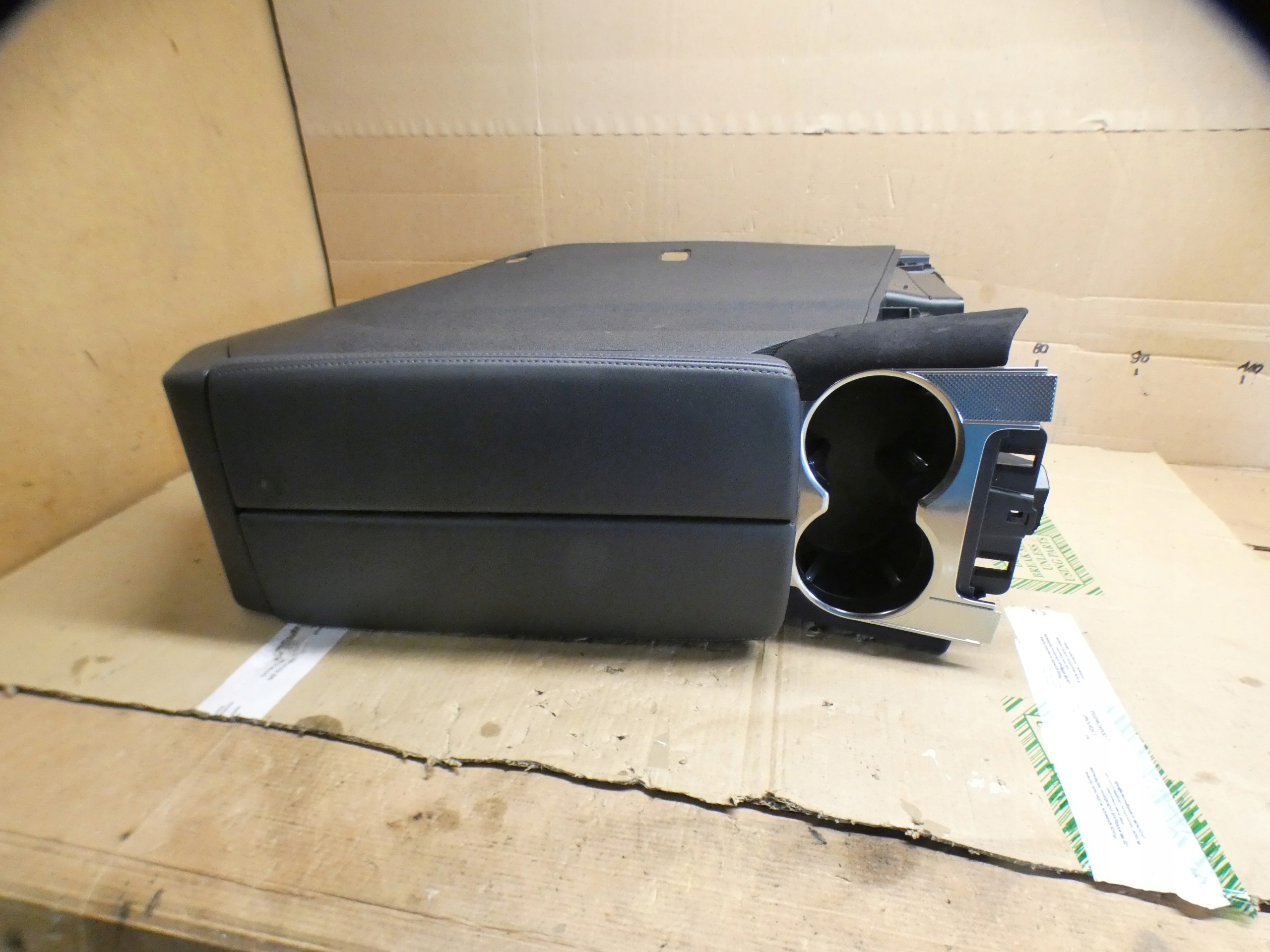 TUNEL central armrest CITROEN DS7 CROSSBACK LIFT 9829186580A