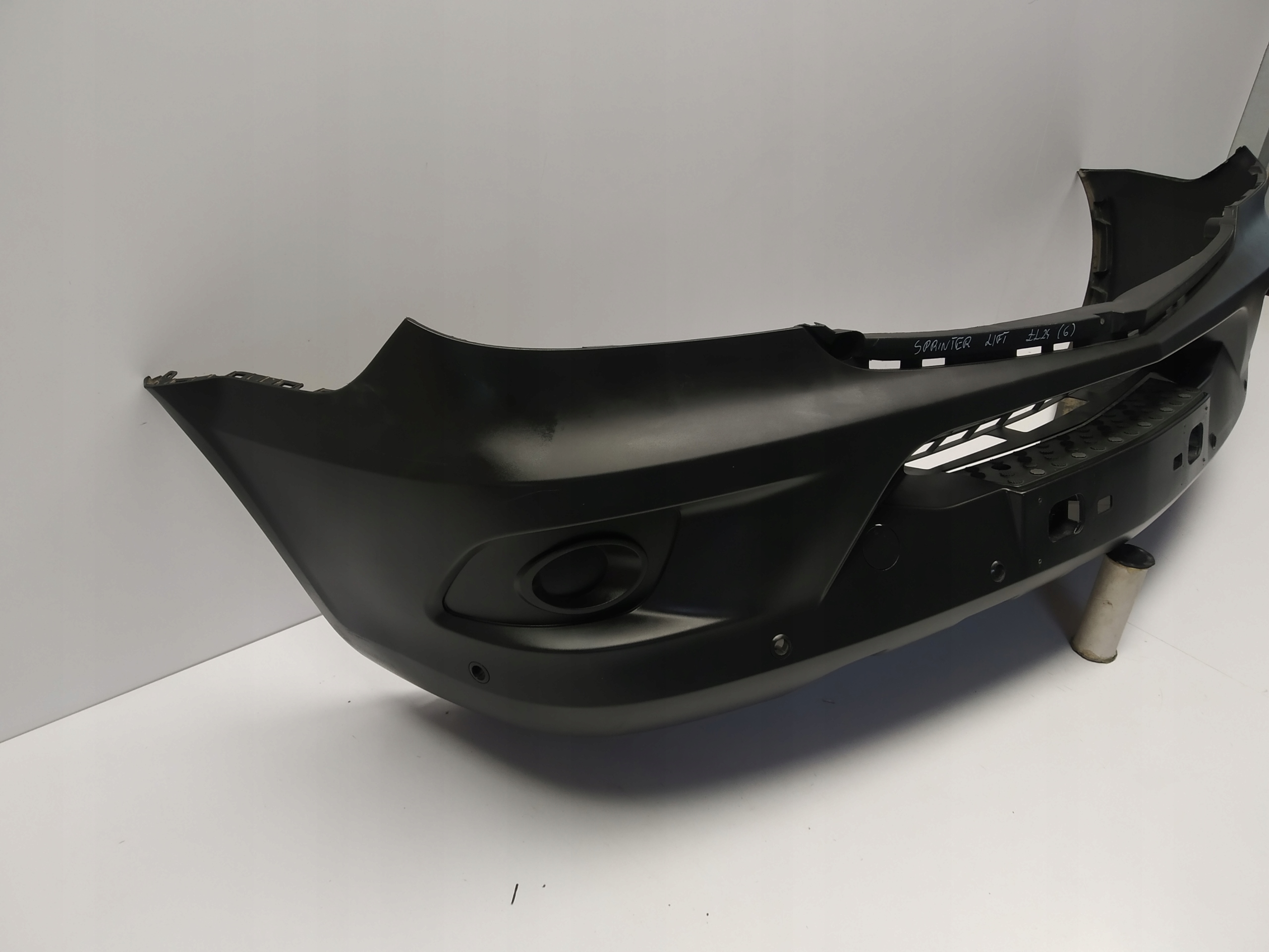 13+ W906 Mercedes Sprinter lift bumper front PDC