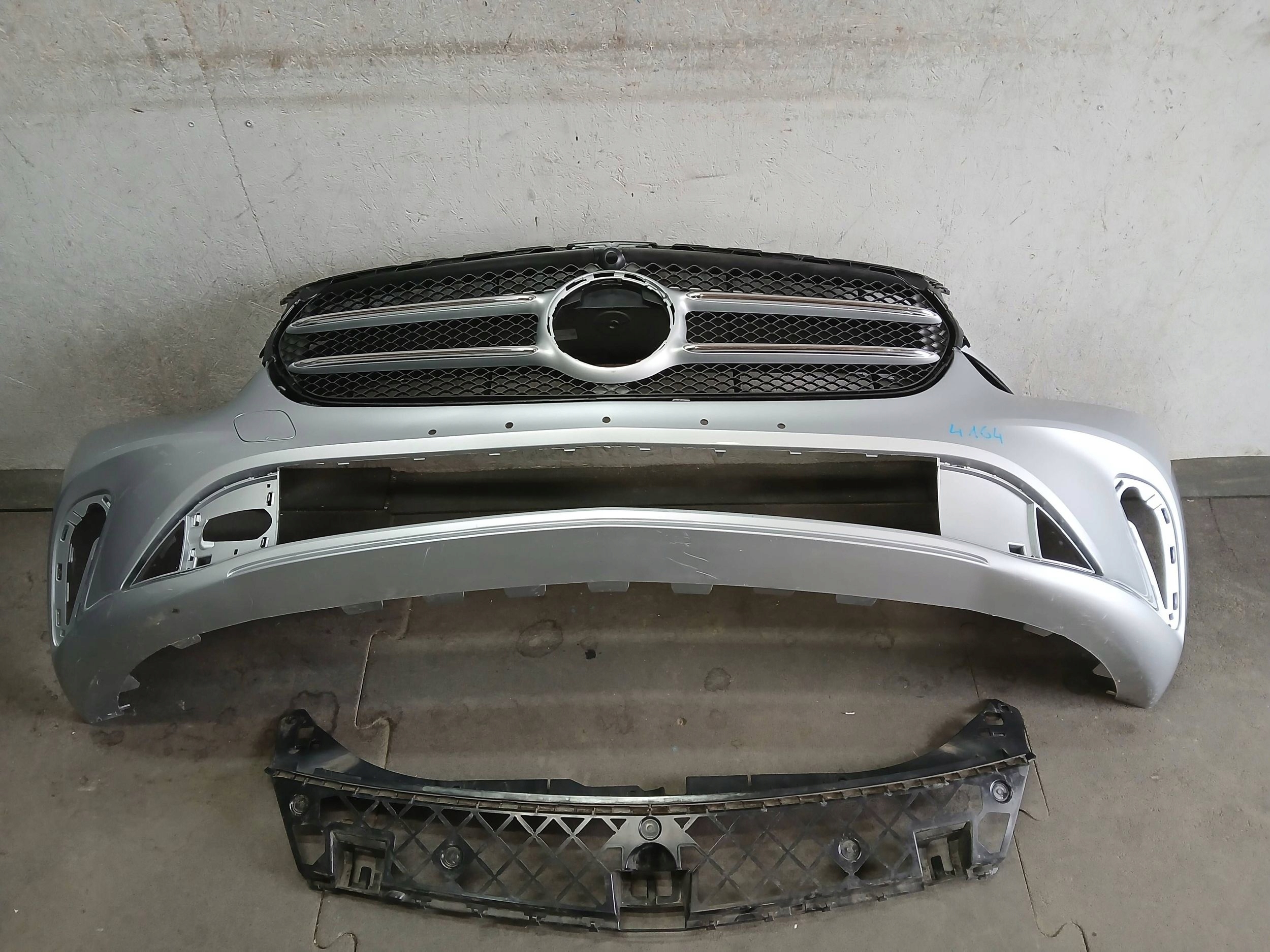bumper front MERCEDES B KLASA W247 A247
