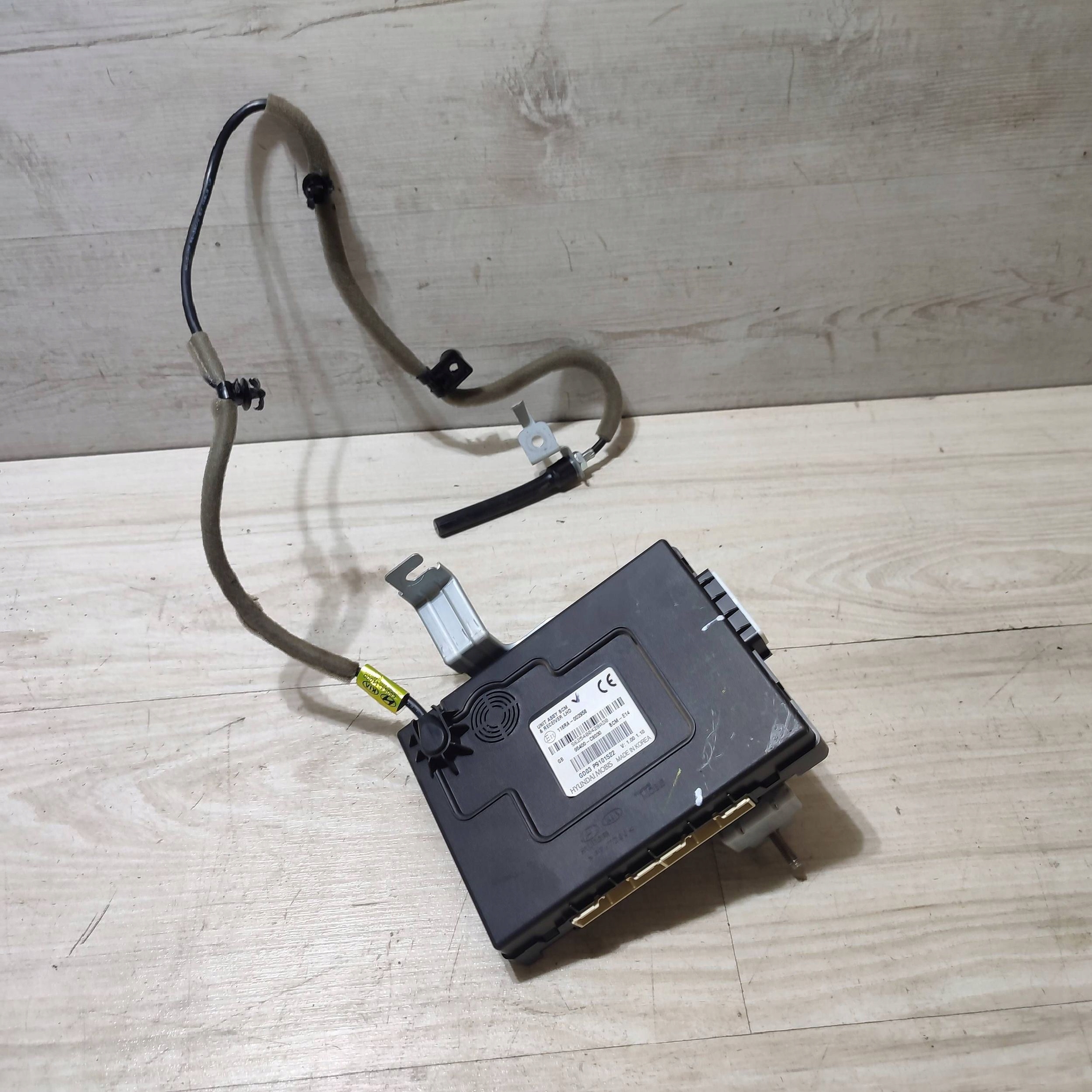 comfort control unit Hyundai i20 95400C8030