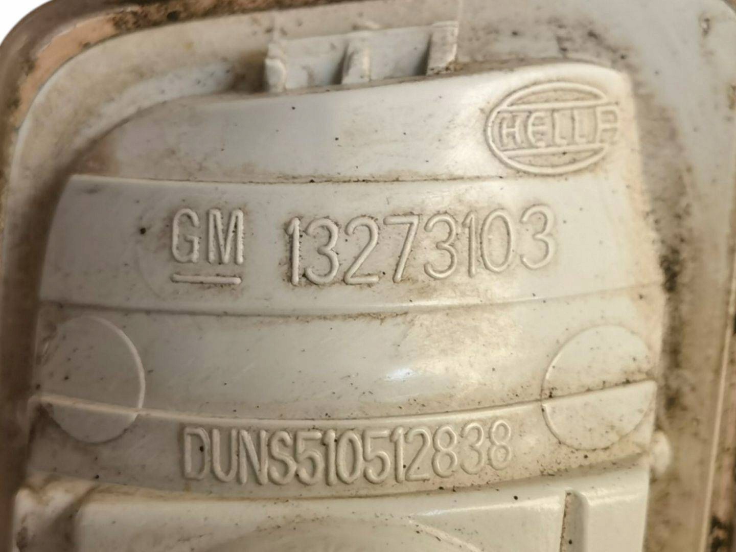 indicator of a fender front left side Opel Astra J 2010 13273103