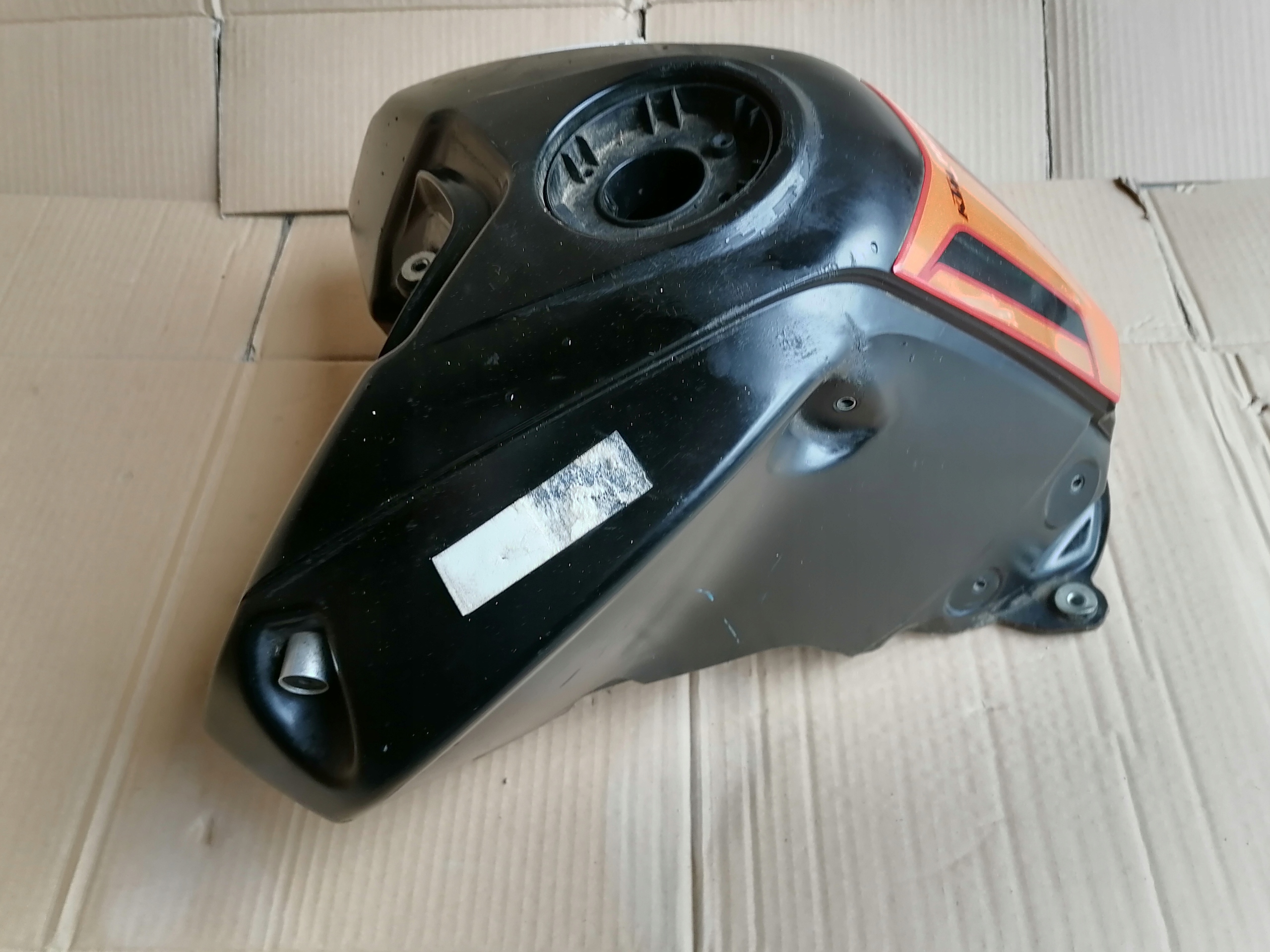 KTM 690 бак топливный бак