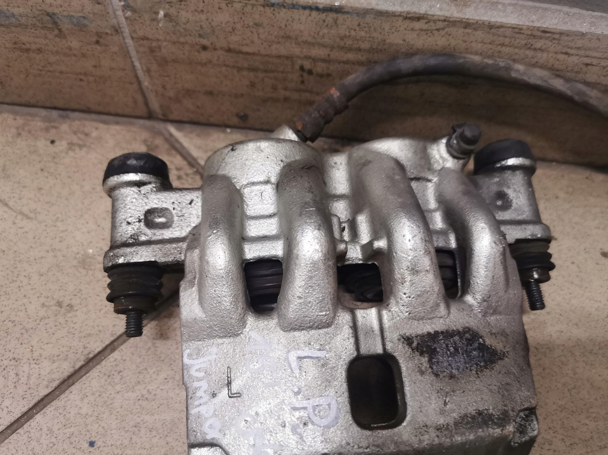 caliper brake left front CITROEN JUMPER III