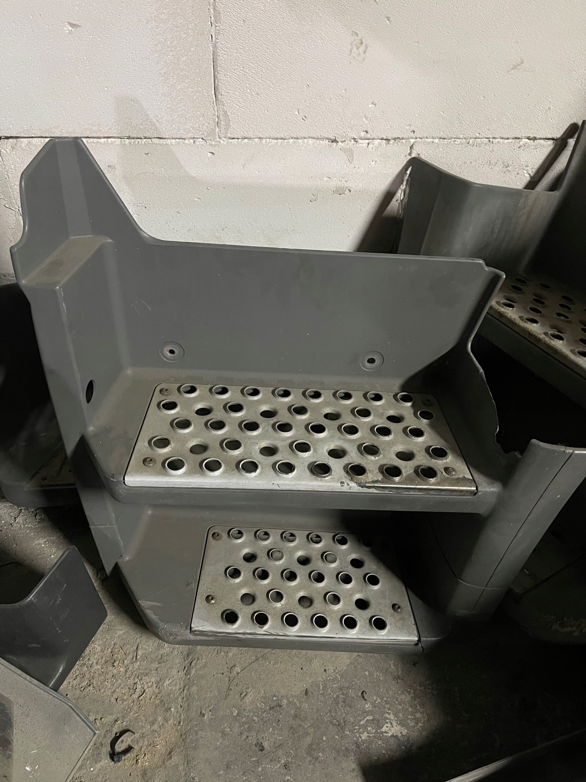 Мерседес сходинки a9406662601