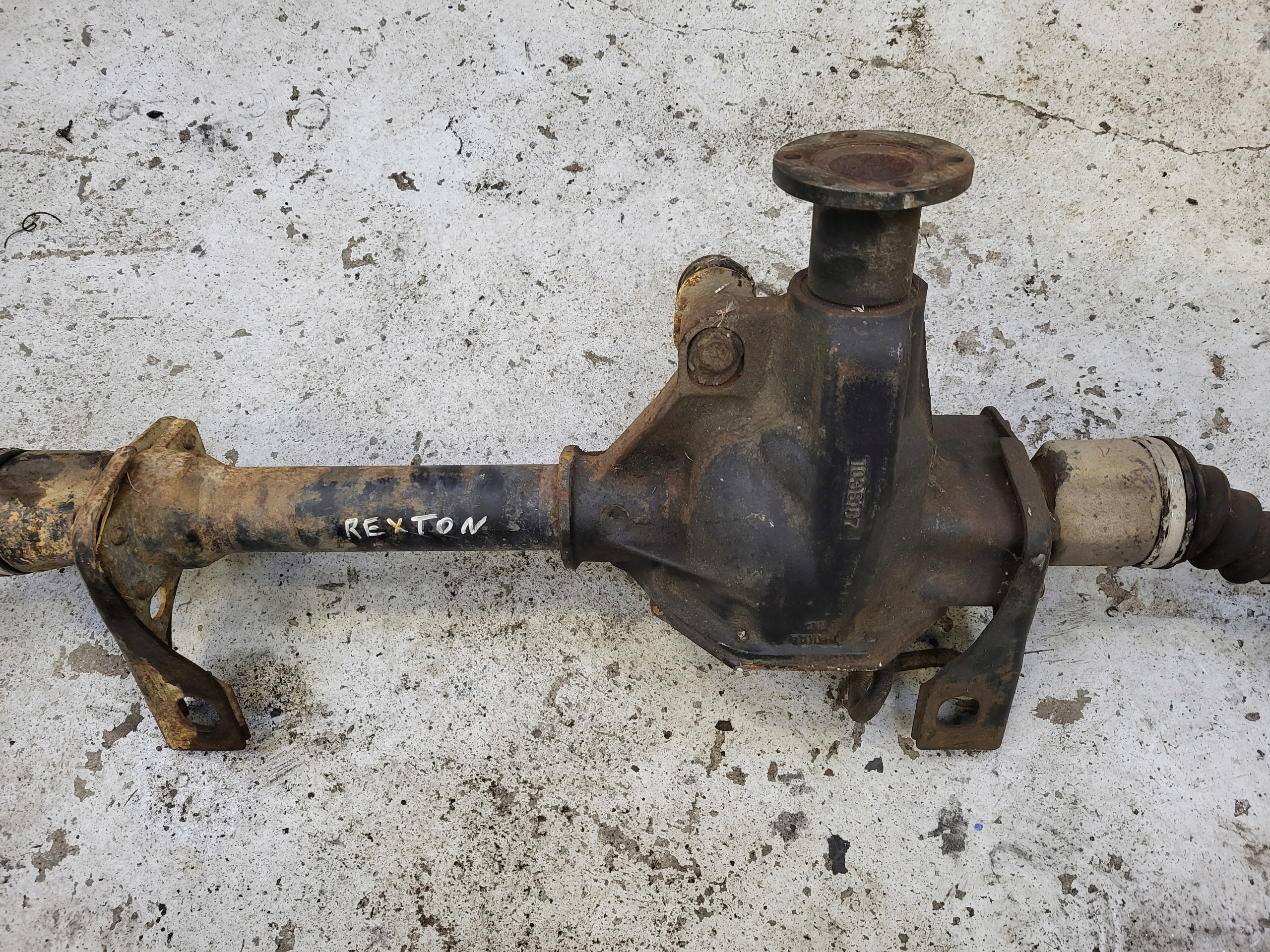 1038107 - Передній міст Ssangyong Rexton 2.7 XDI 3.91