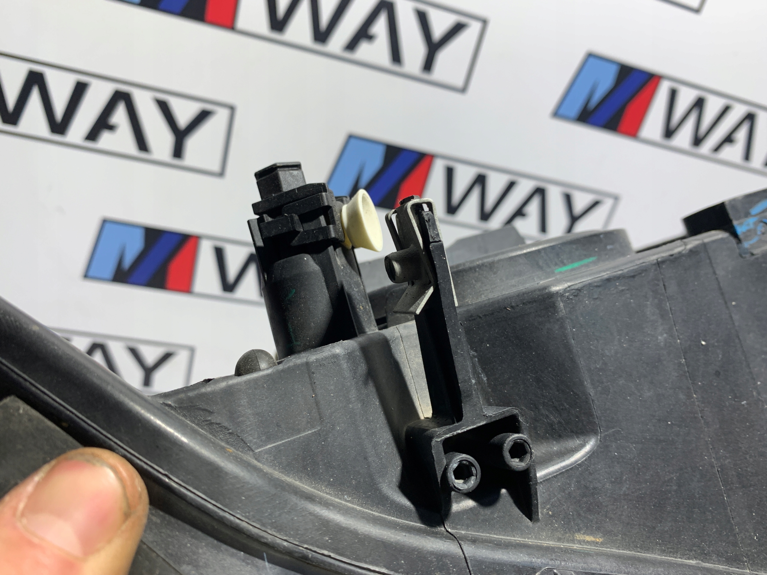 BMW X3 F25 light right front BI XENON complete EUROPA