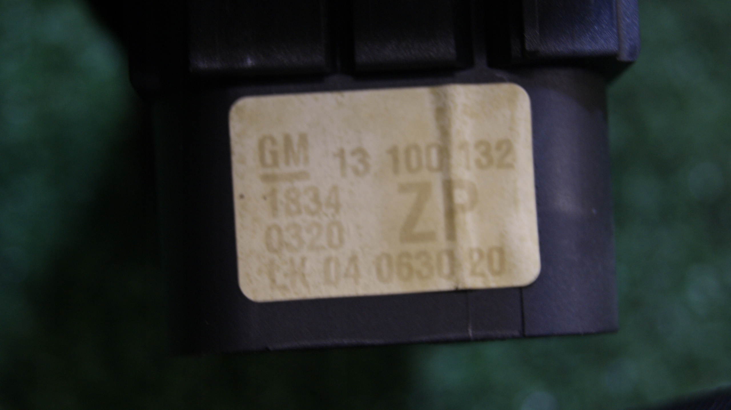 switch of the lights OPEL ASTRA H 13100132