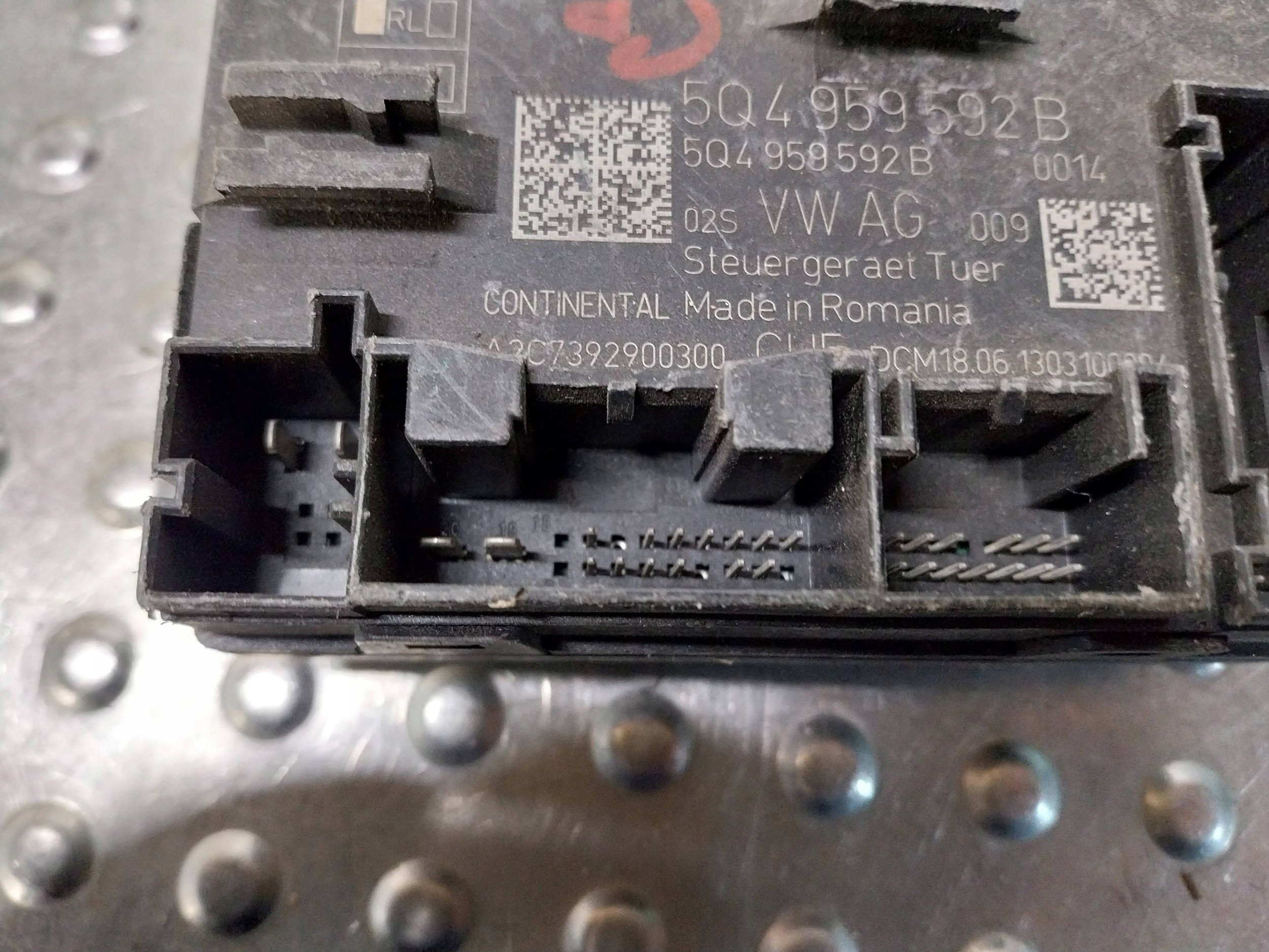 module control unit door right front 5Q4959592B LEON III OCTAVIA III A3 8V