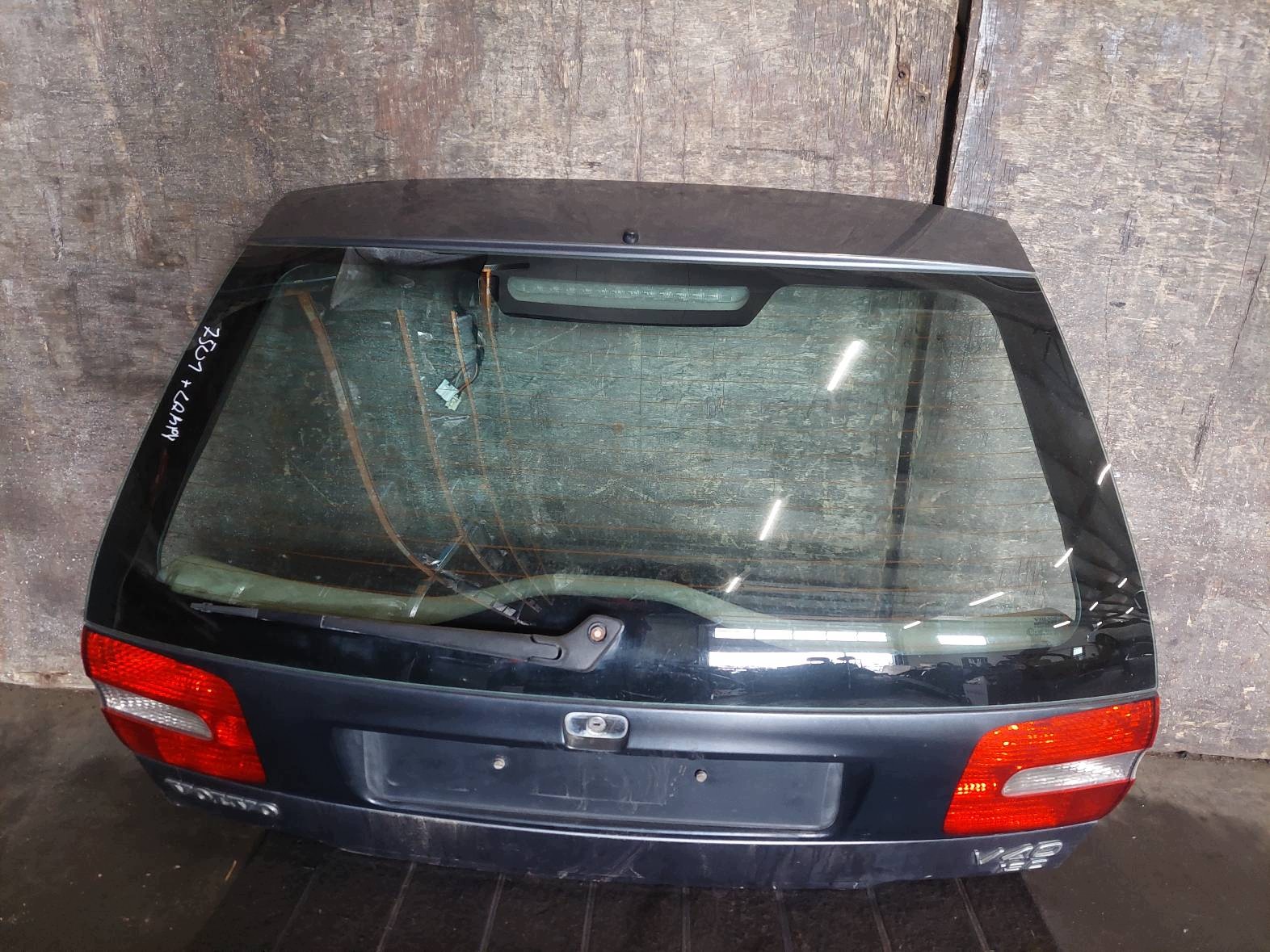 trunk door boot + lights VOLVO V40 and LIFT 347-22