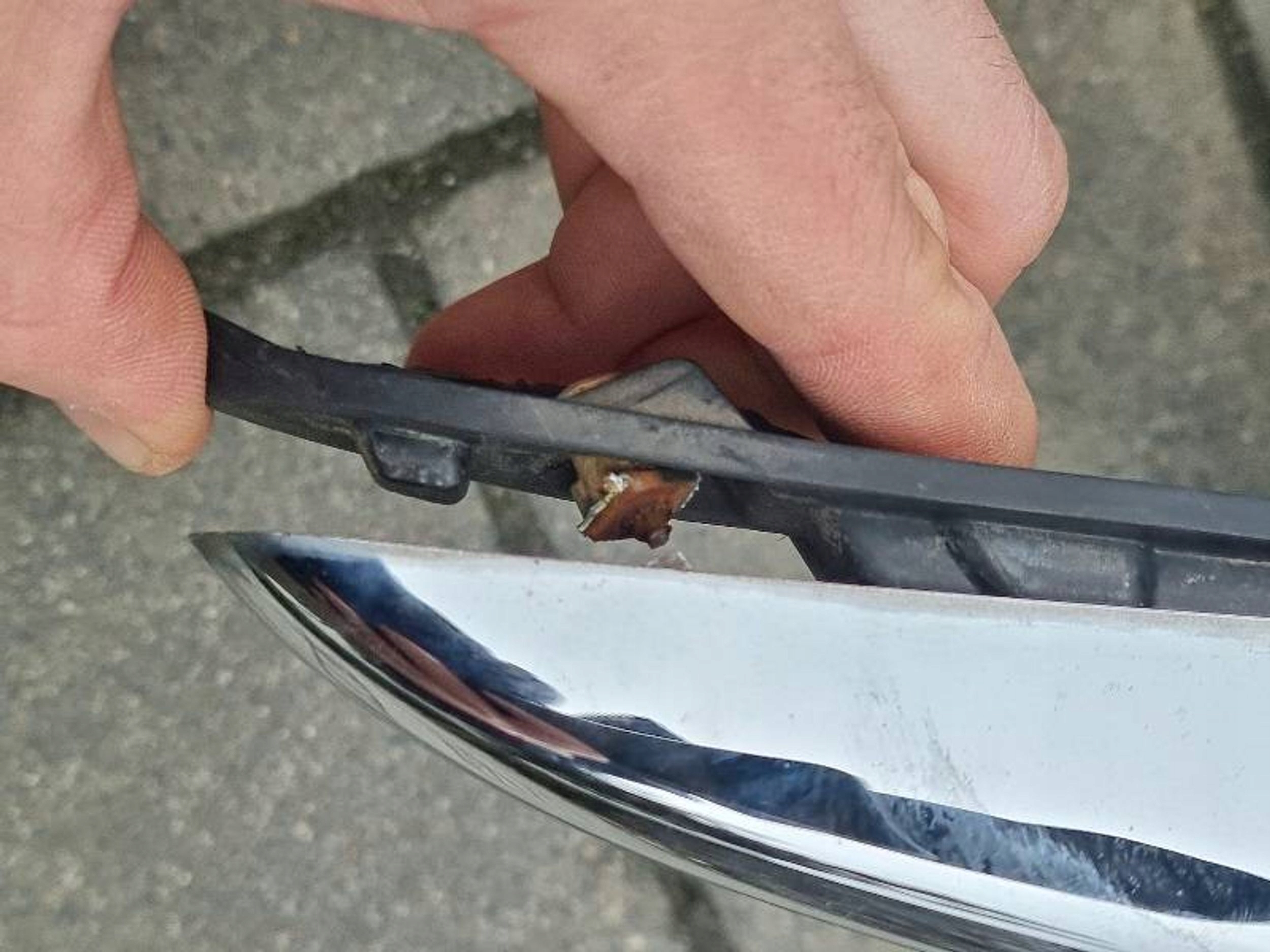 Mazda CX-5 KF Kühlergrill FRONTGRILL Kühlergitter KB8B50712 - Thumbnail 4