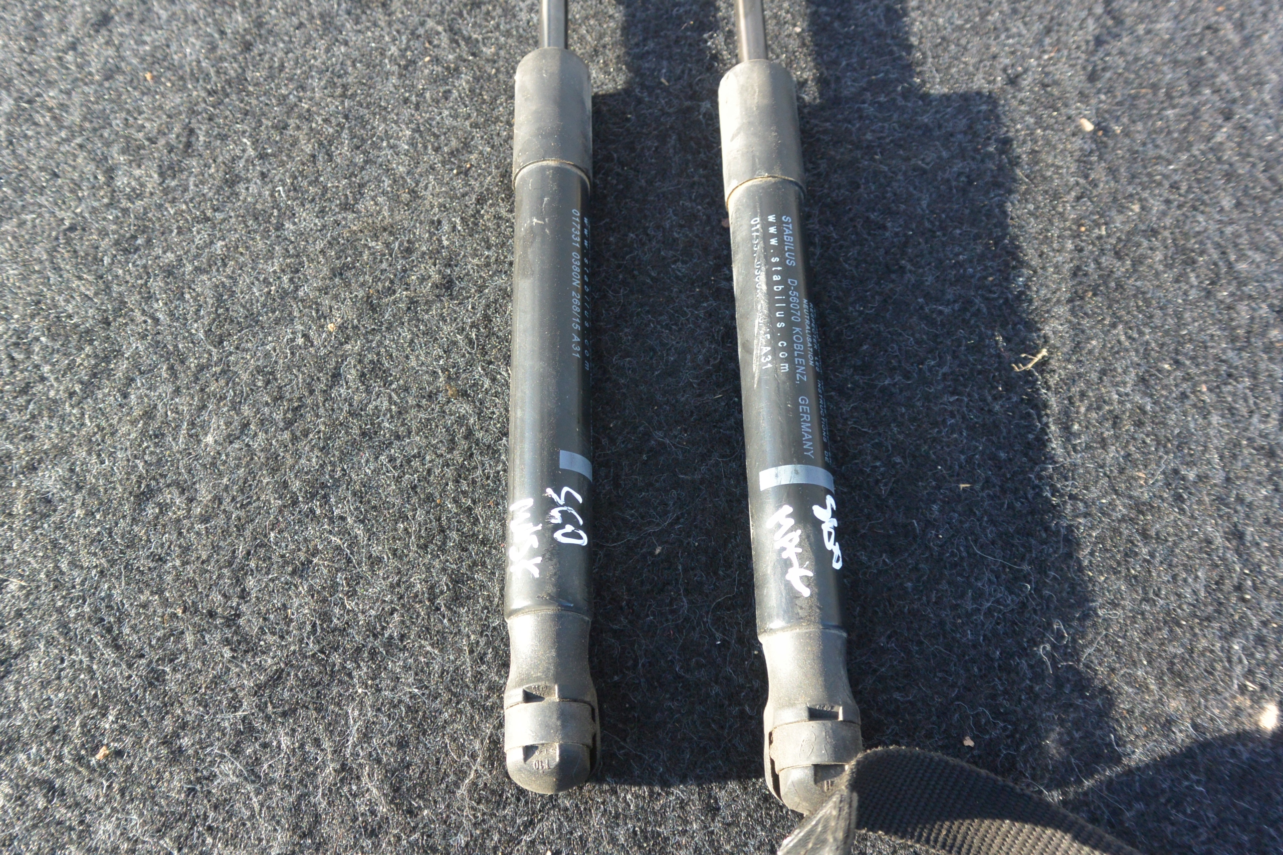 damper bonnets front KPL VOLVO S60 V60