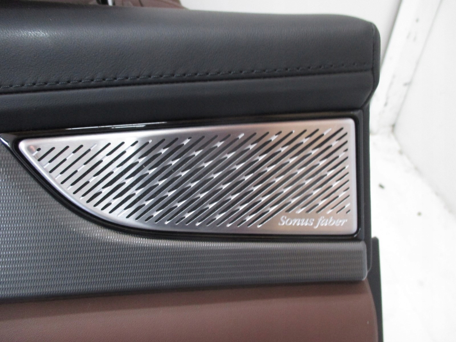 seats leather upholstery MASERATI GRECALE