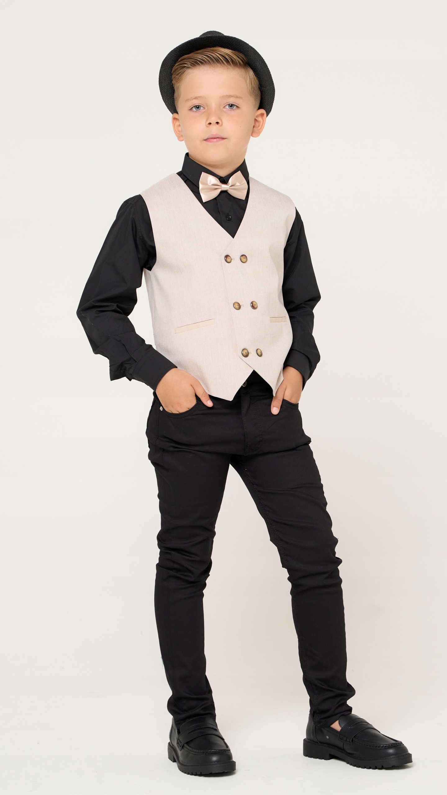 Komplet chłopięcy Gregory R.140 9/10 Marka bez marki