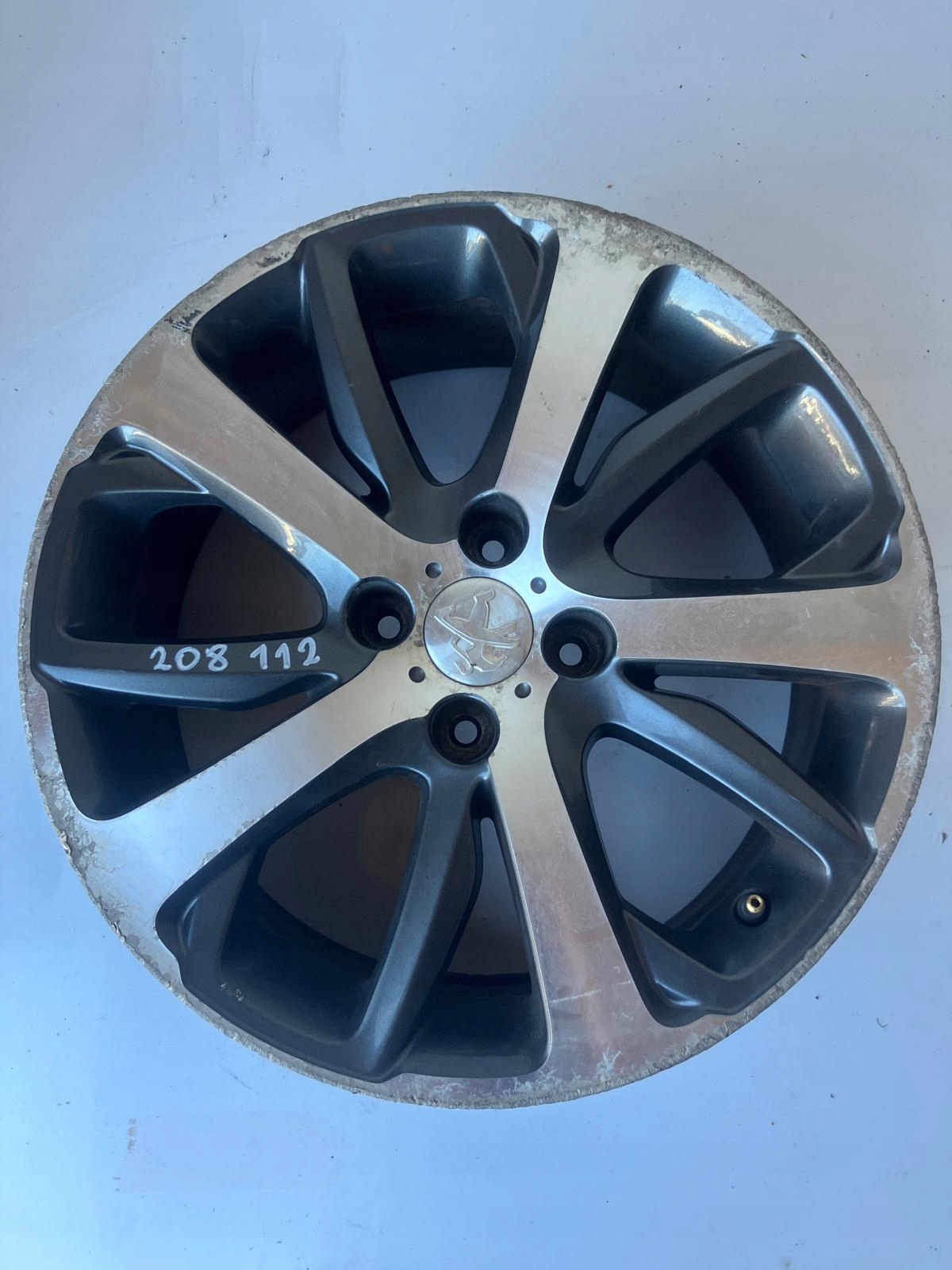 disk 17 CALI #112 PEUGEOT 208 a 9673773777