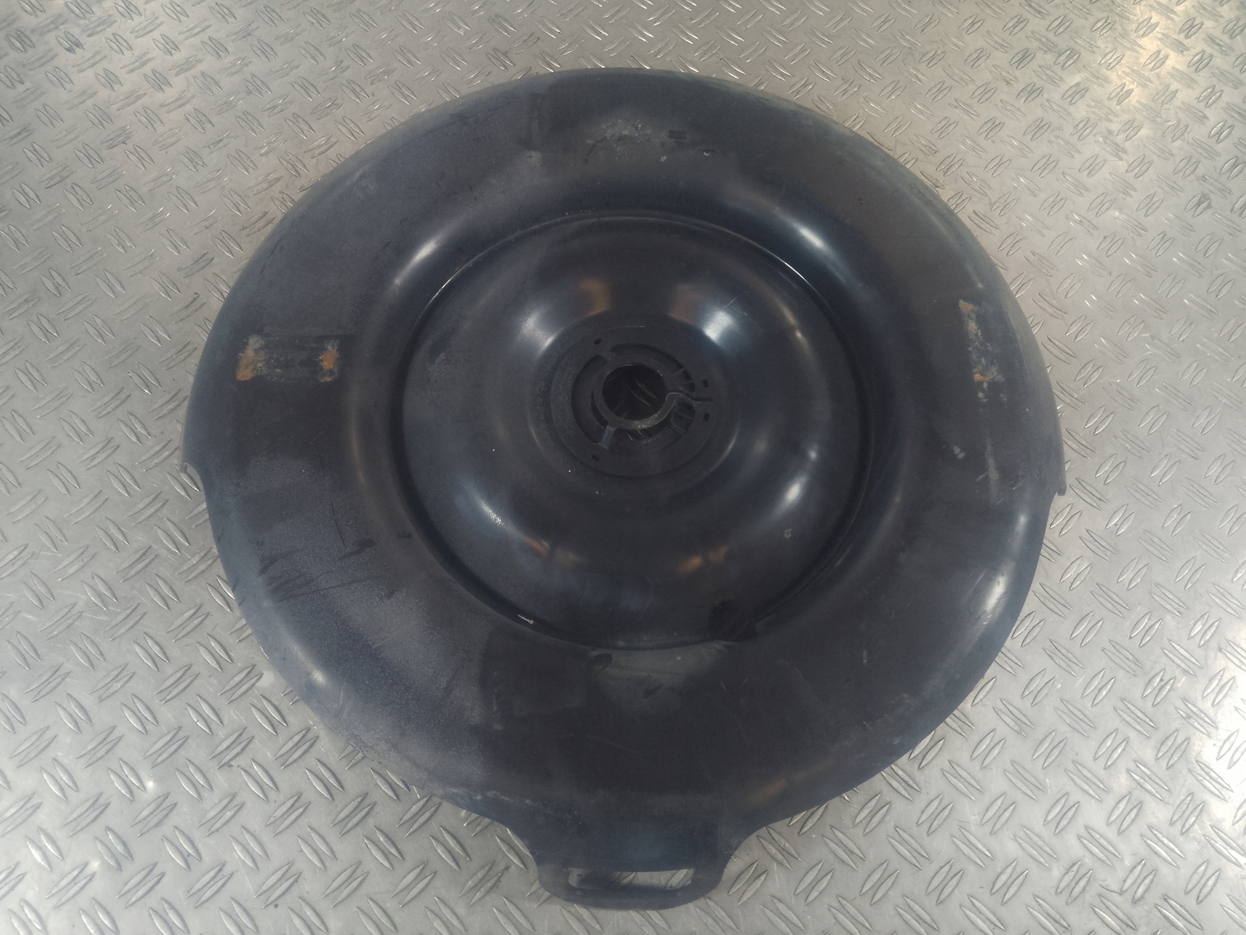 VITO 639 03-10 KOSZ MOCOWANIE KOŁA ZAPASOWEGO A6394030144 • Cena