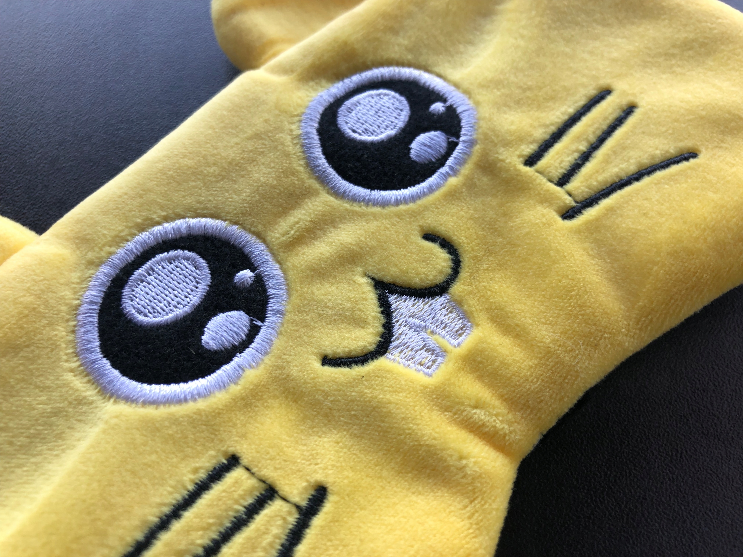 OPASKA NA OCZY MASKA DO SPANIA SNU RELAKSU MYSZ WIEWIÓRKA OLDMAN NA GUMCE Materiał dominujący poliester