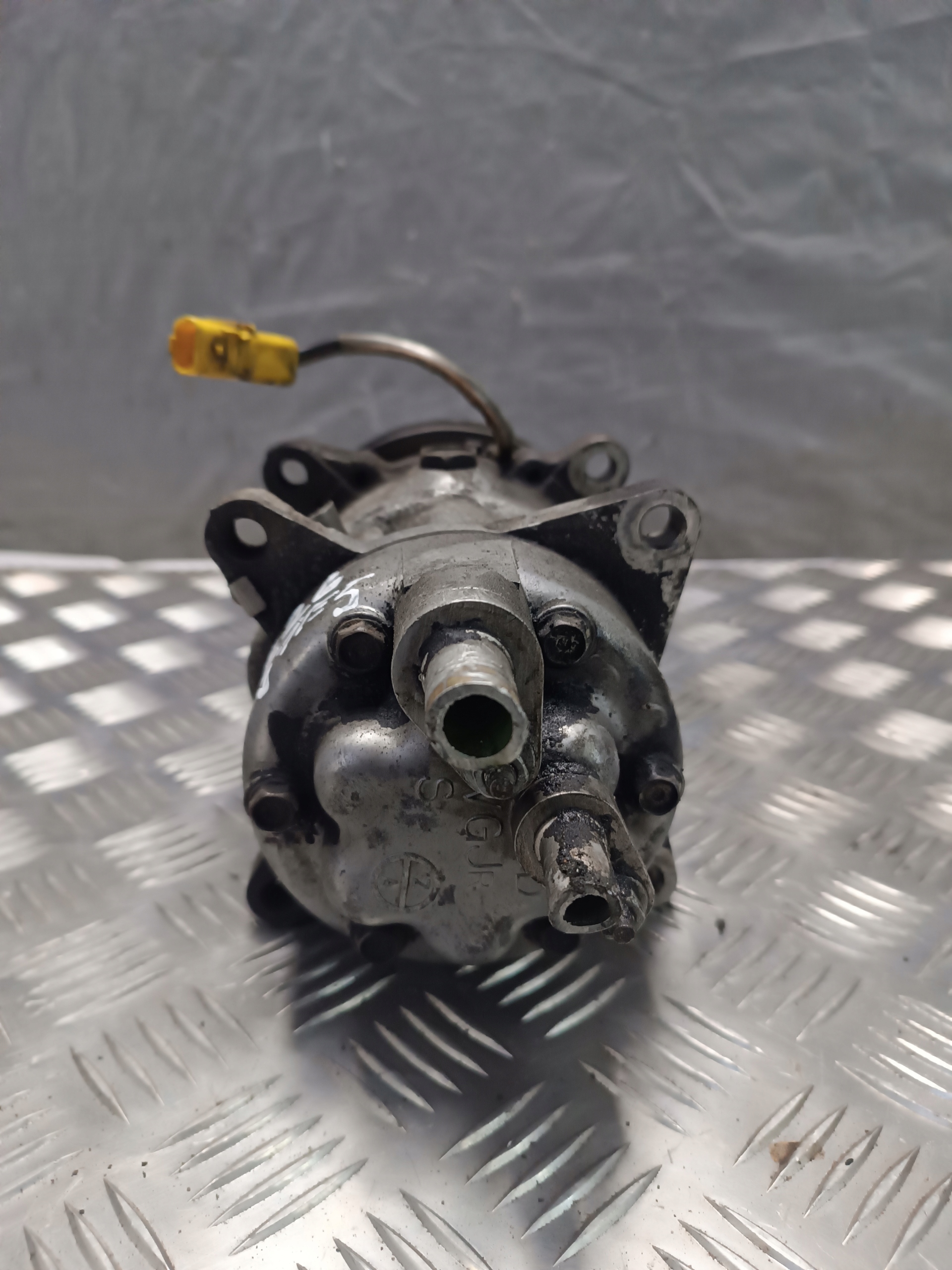 compressor; KKLIMATYZACJI PEUGEOT 307 R134a SD6V12