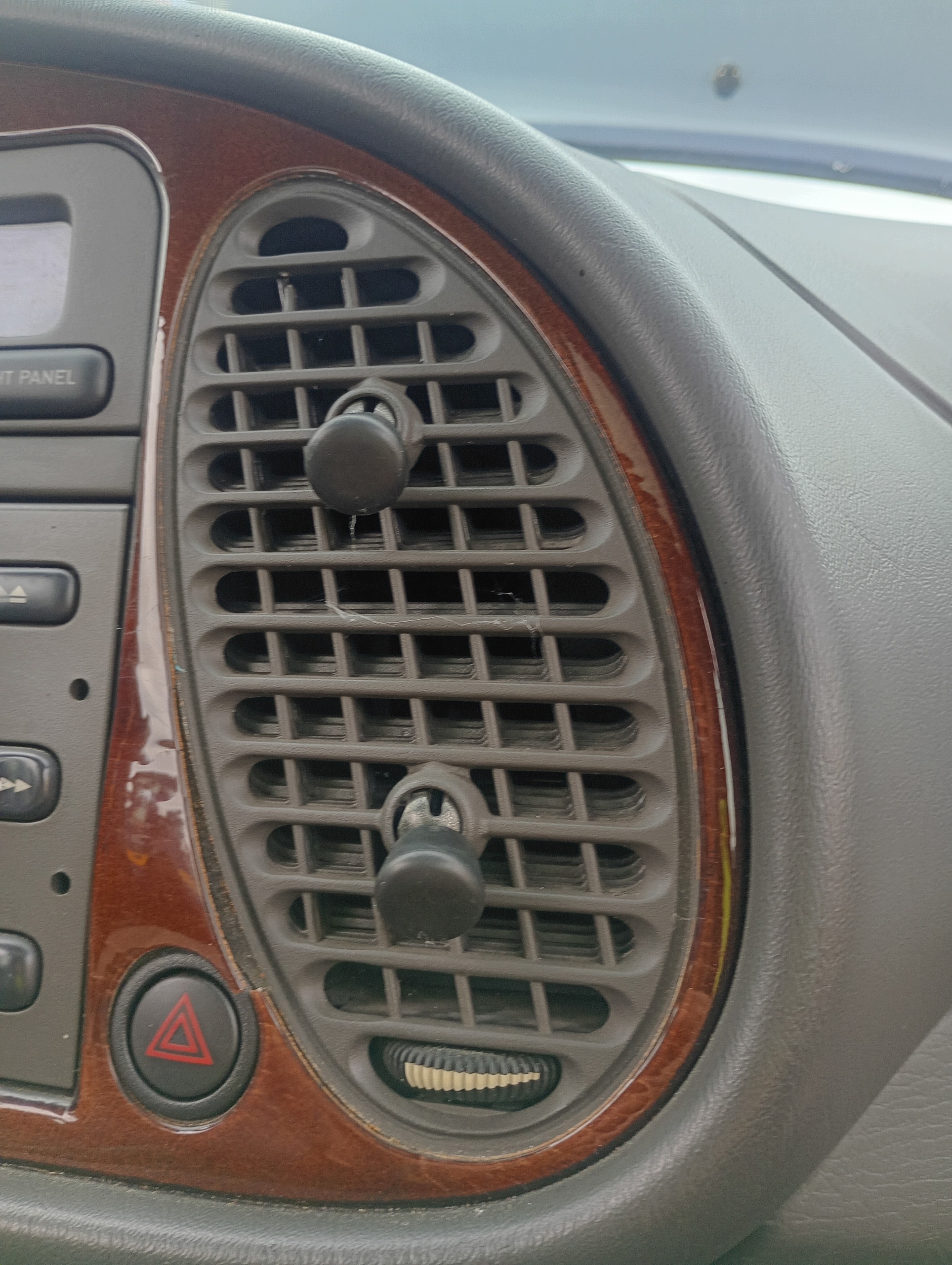 grid air conditioning devices air central Saab 93 9-3 98-02